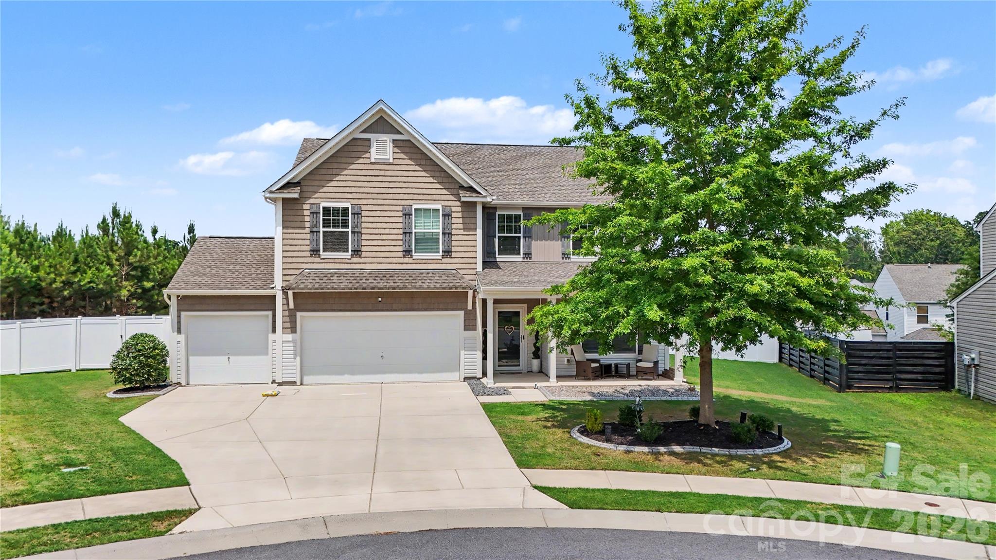 2834 Kinloch Court — Clover