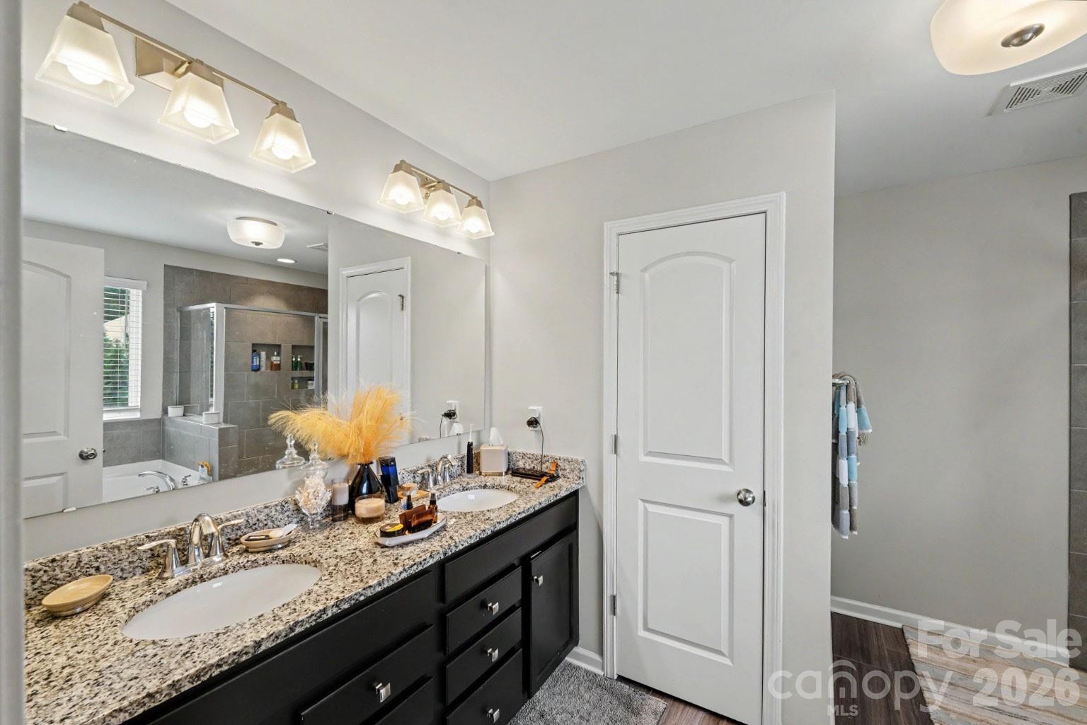 2834 Kinloch Court — Clover