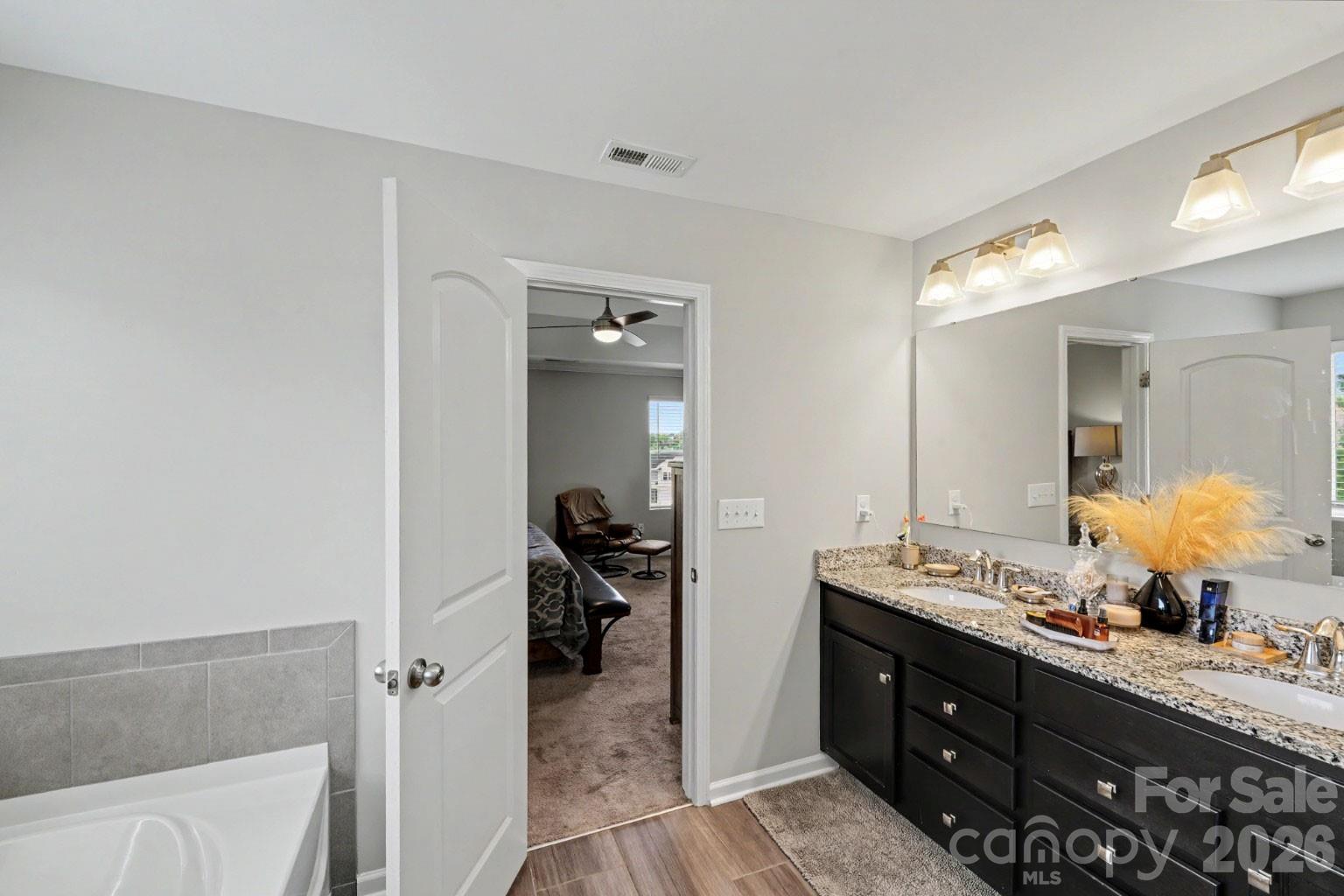 2834 Kinloch Court — Clover