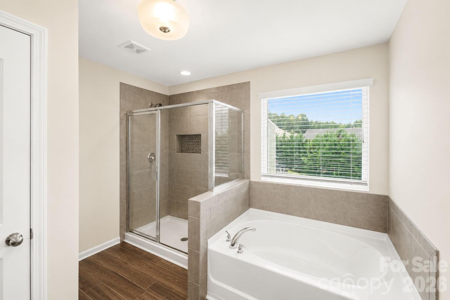 2834 Kinloch Court — Clover