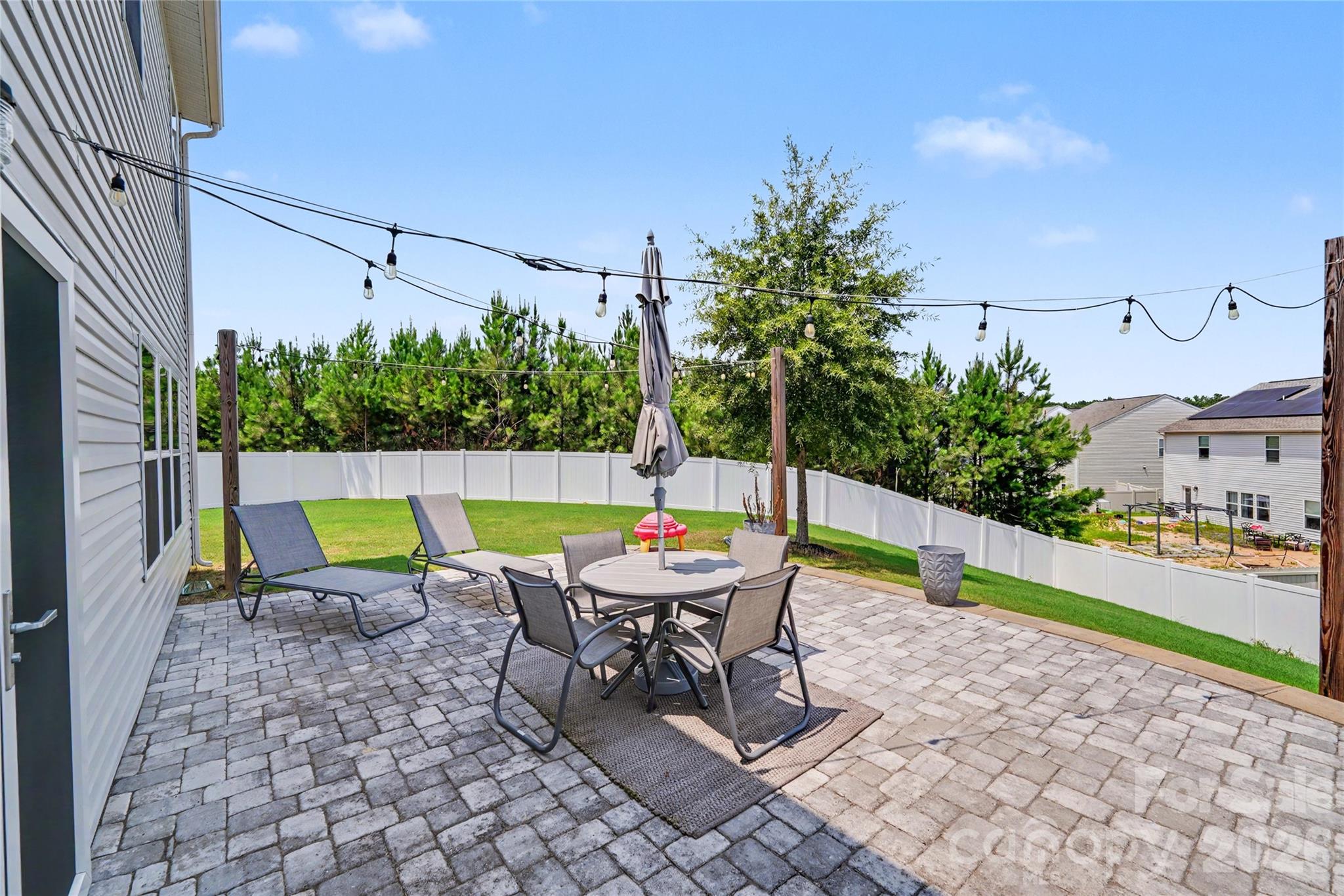 2834 Kinloch Court — Clover