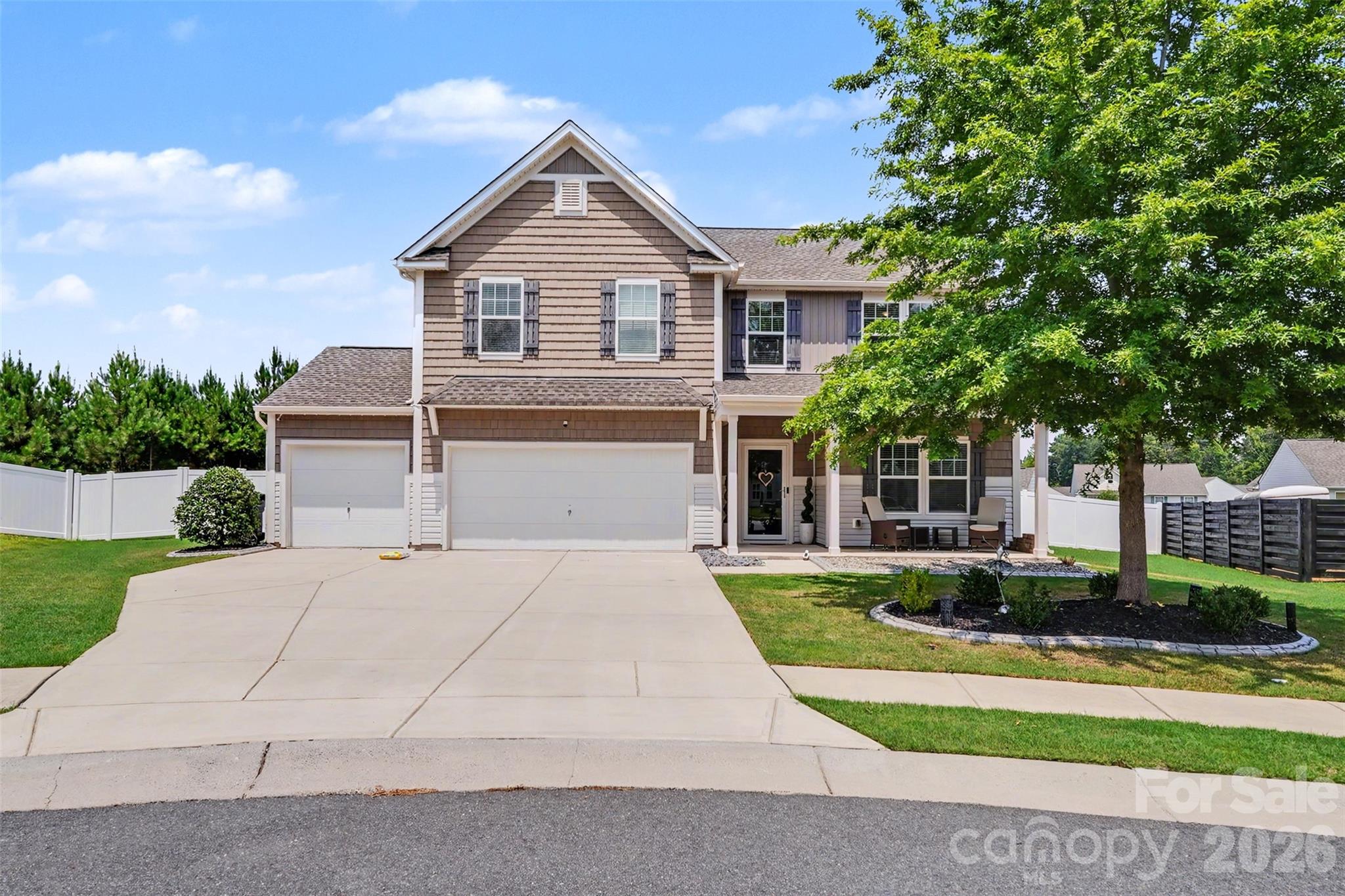 2834 Kinloch Court — Clover