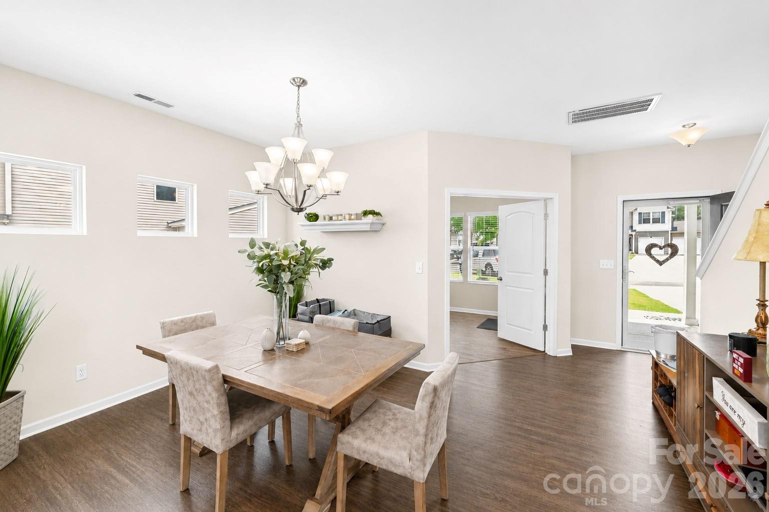 2834 Kinloch Court — Clover