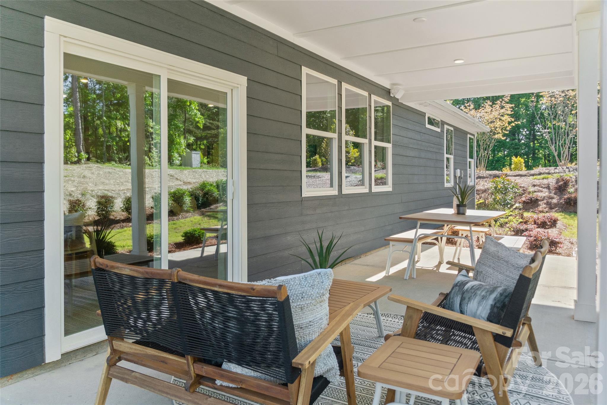 6042 Bella Vista Drive — Denver