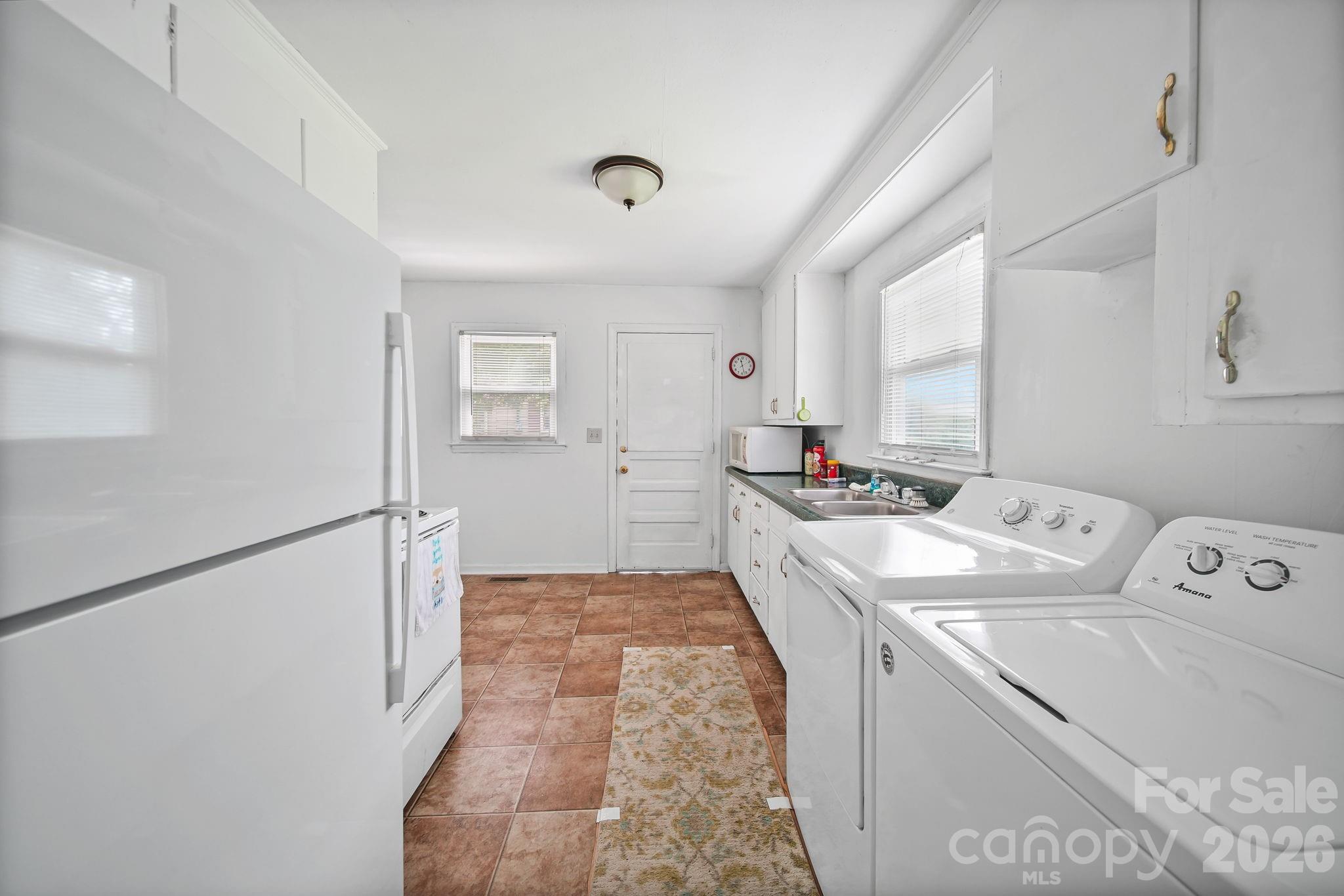 906 E 10th Avenue #5 — Gastonia