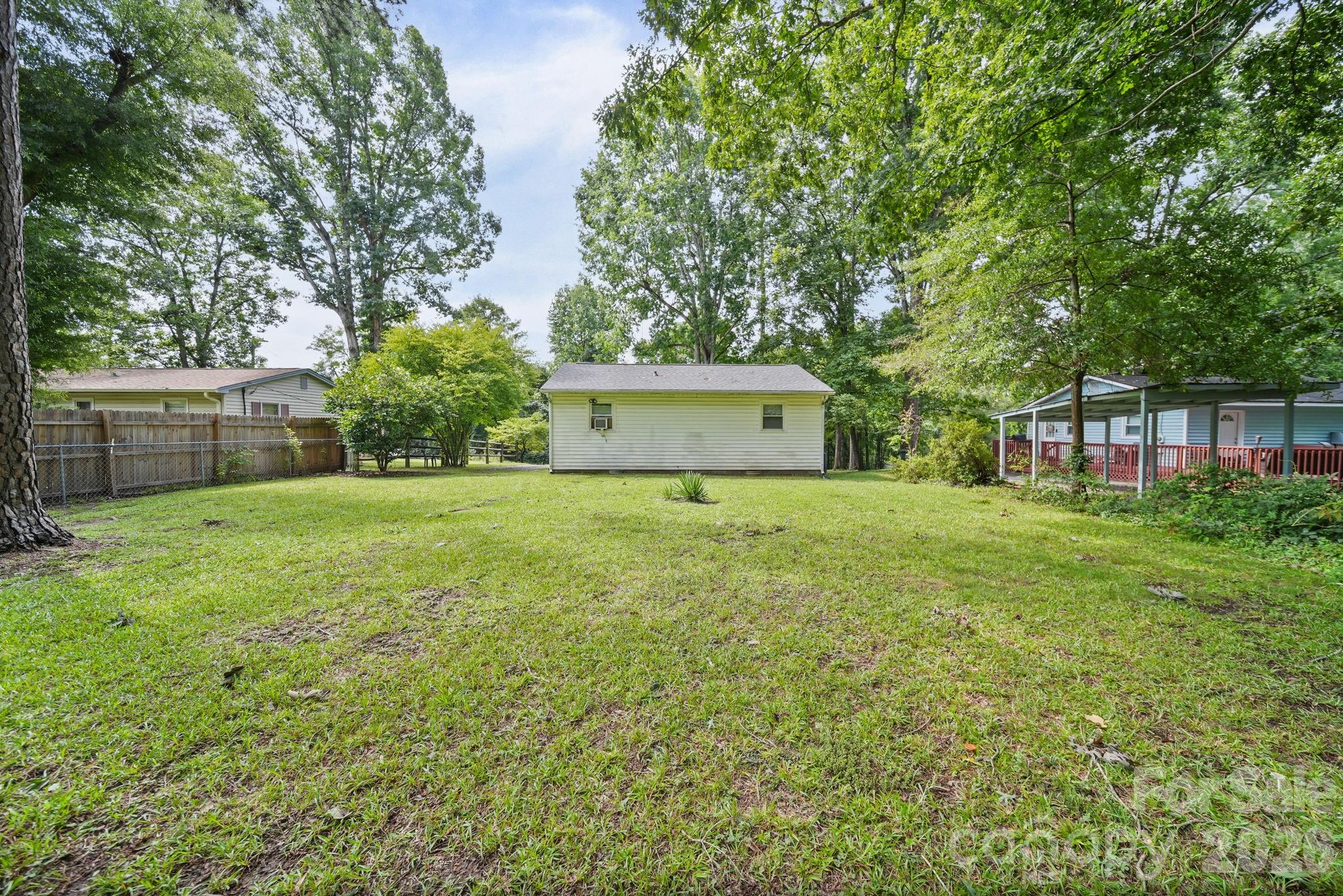 906 E 10th Avenue #5 — Gastonia