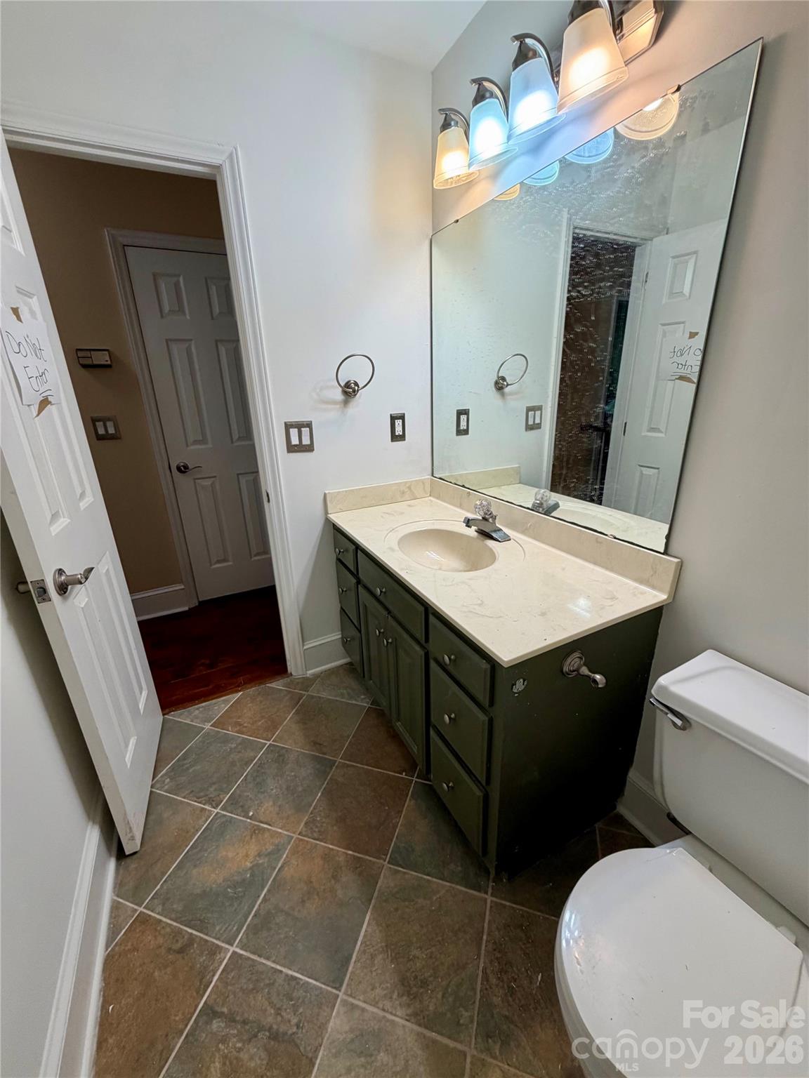 5424 Gristmill Lane — Charlotte