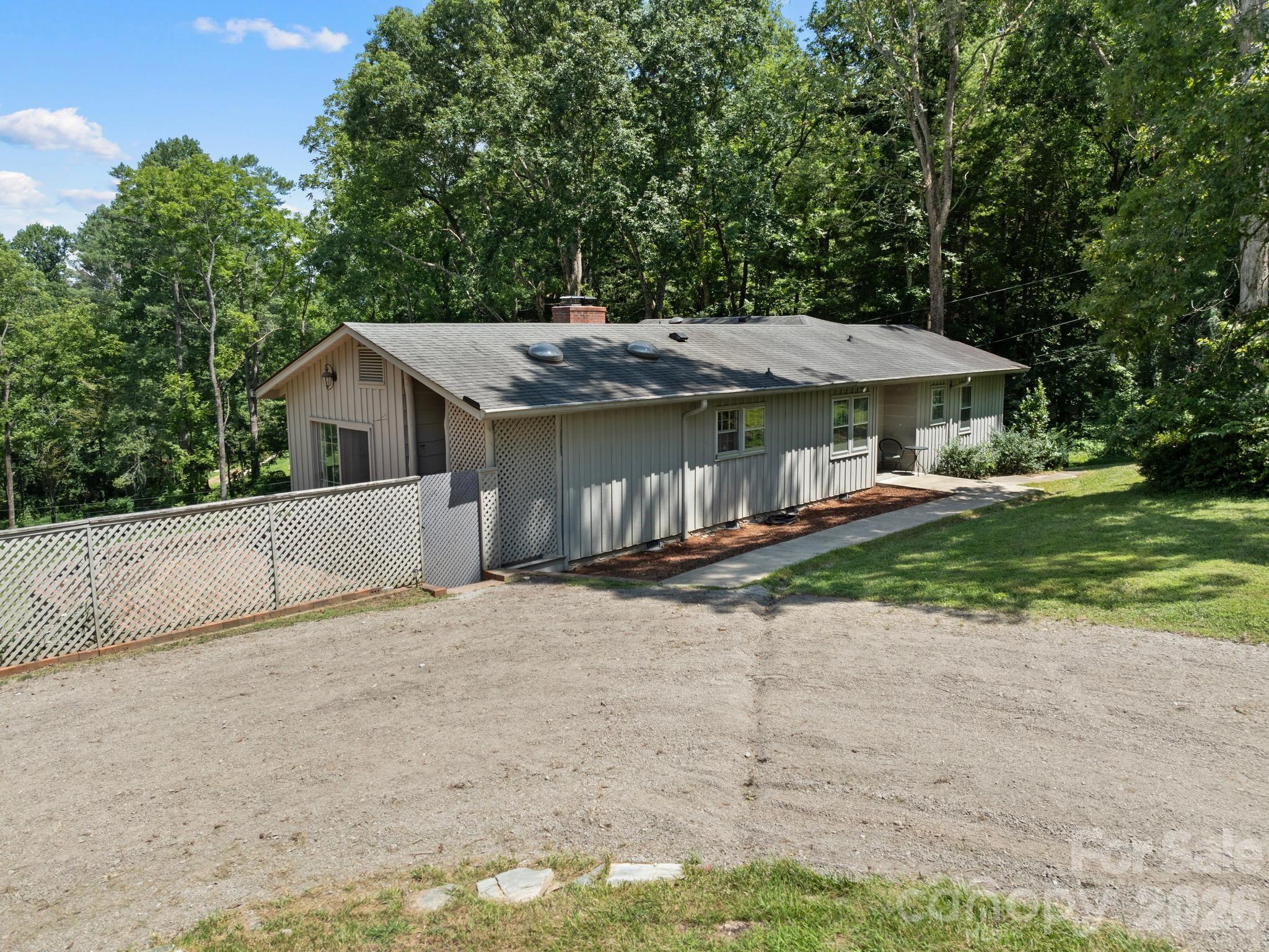 242 N Hills Drive — Hendersonville