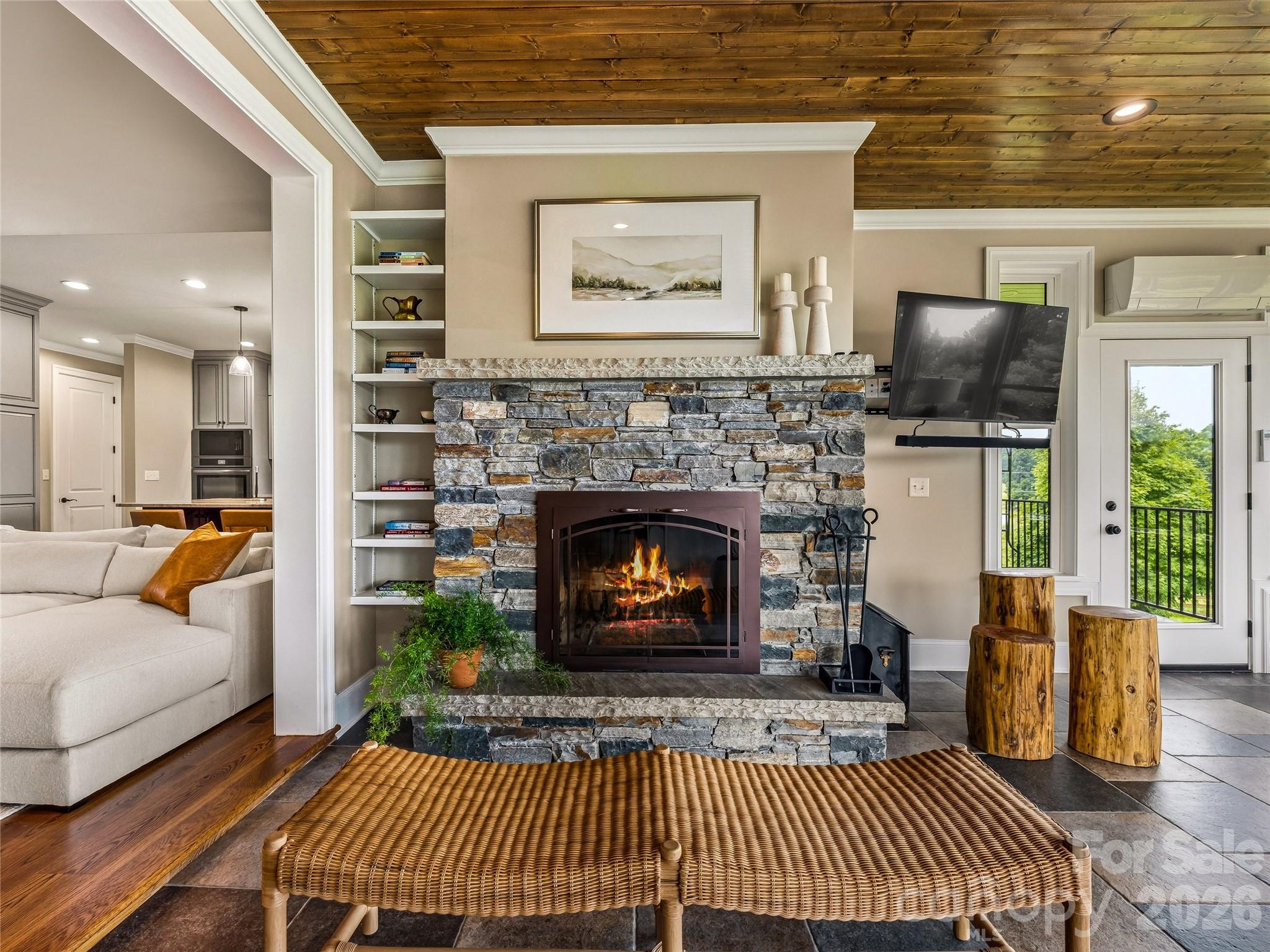 360 Turkey Branch Road — Mars Hill