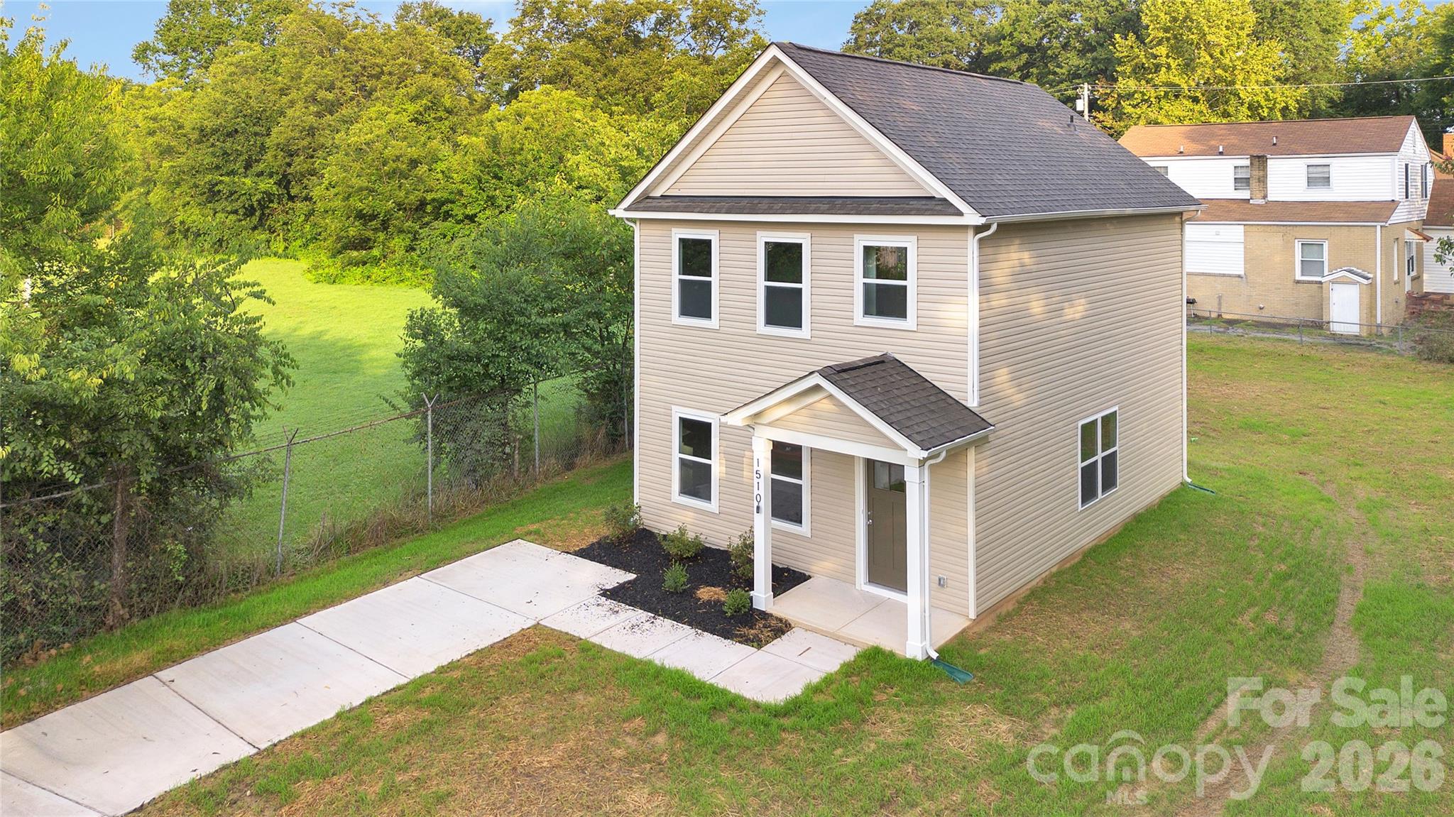 1510 Beechwood Drive — Gastonia