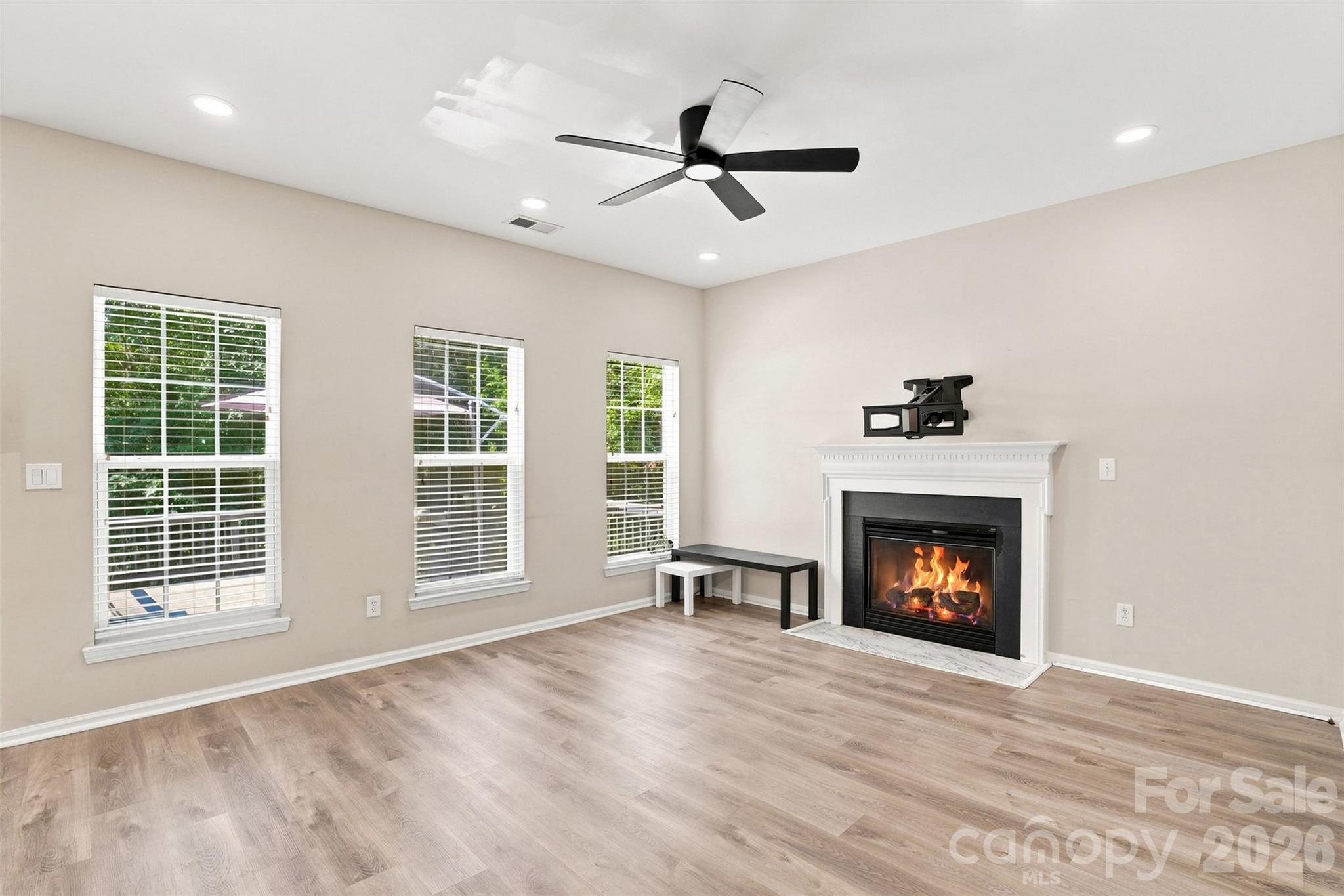 11841 Royal Castle Court — Charlotte