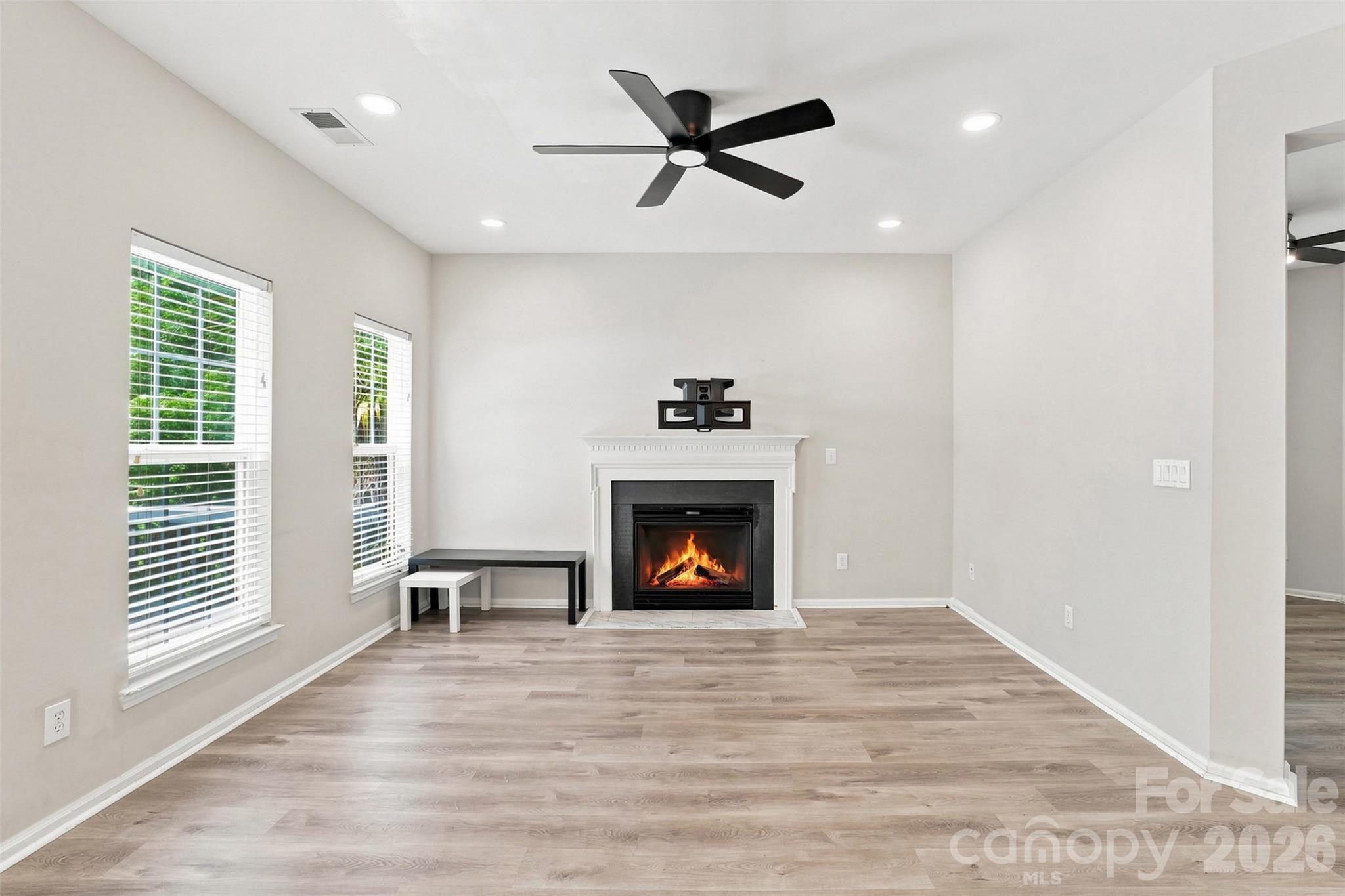 11841 Royal Castle Court — Charlotte