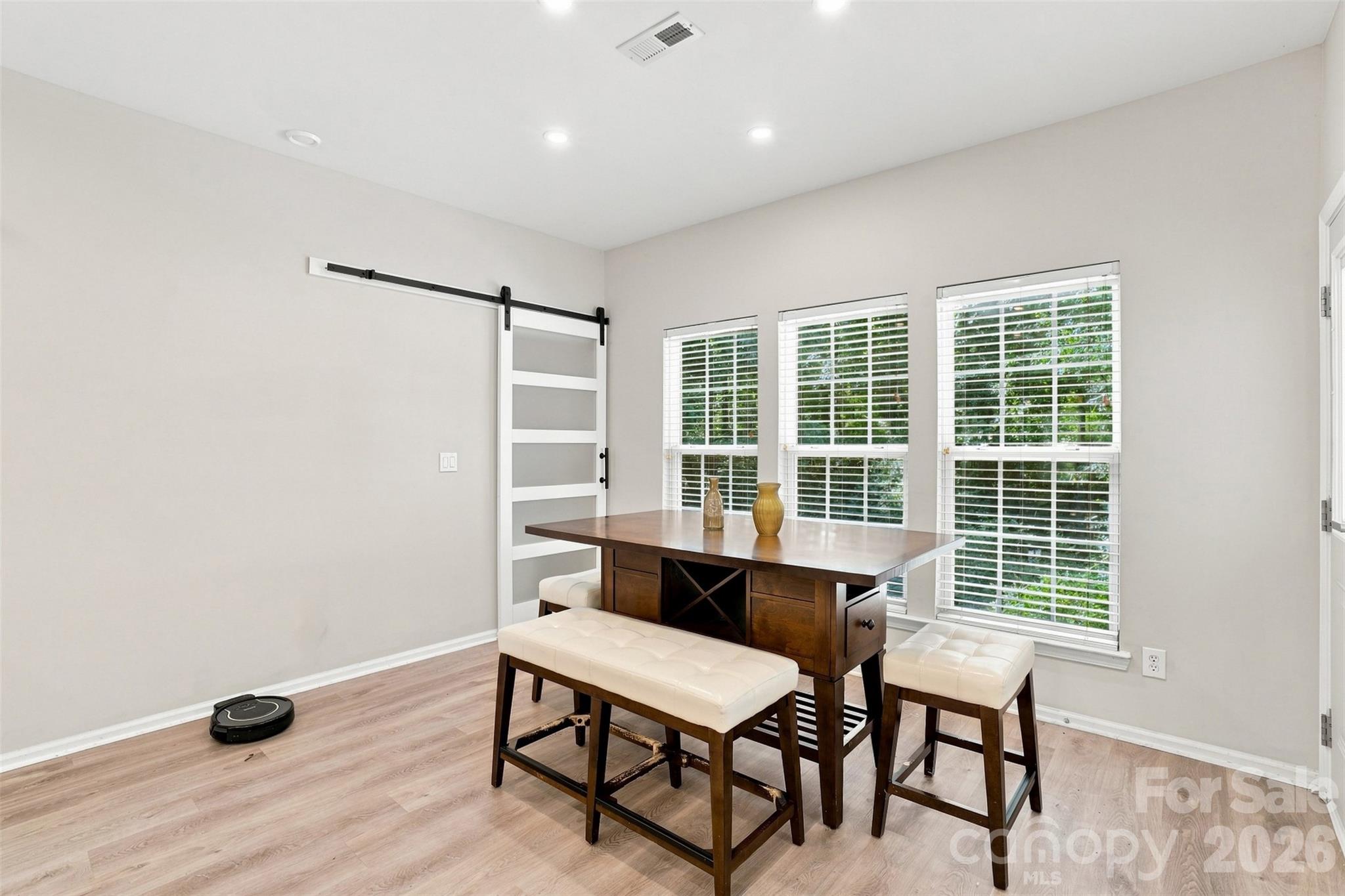 11841 Royal Castle Court — Charlotte