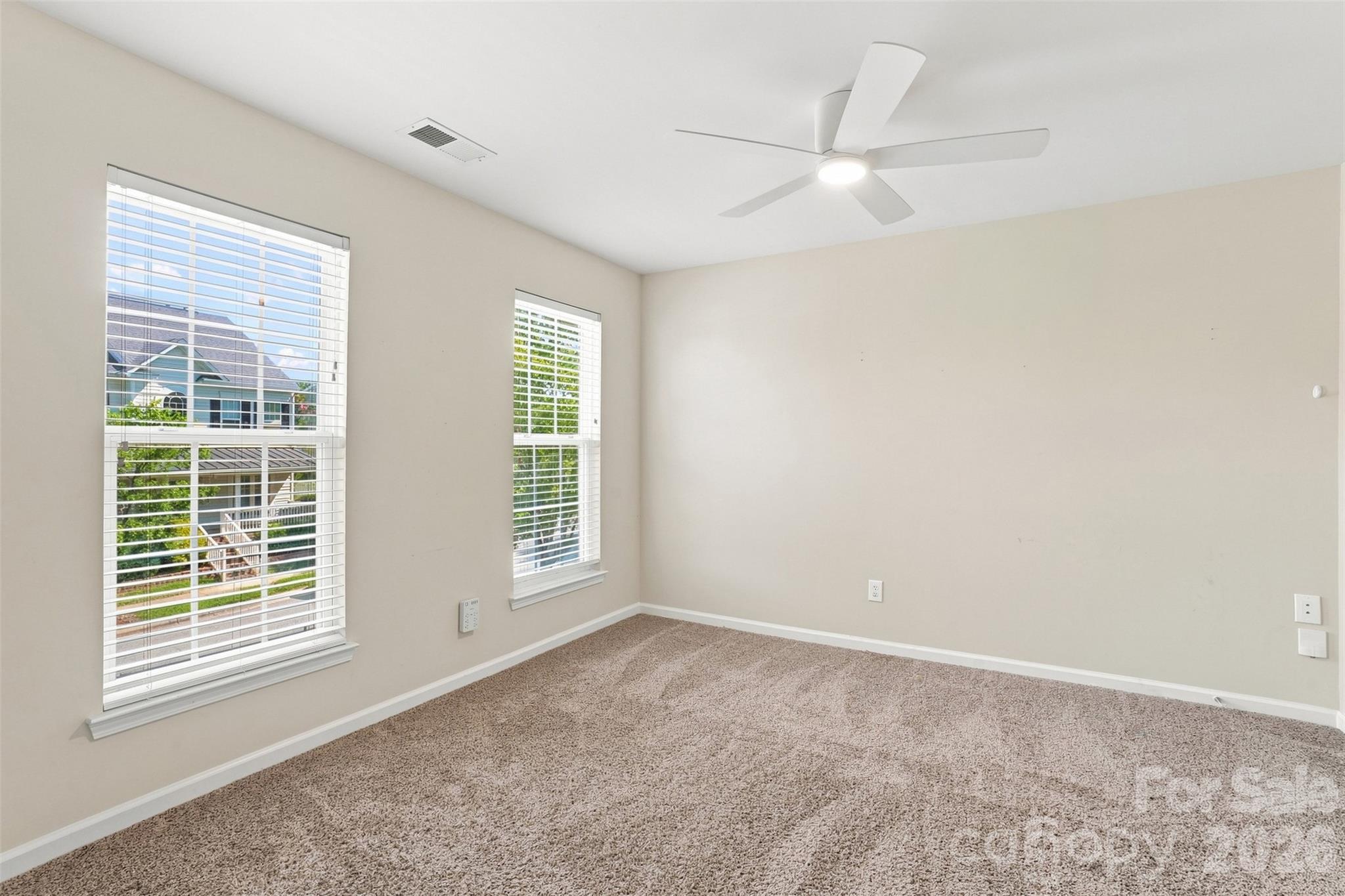 11841 Royal Castle Court — Charlotte