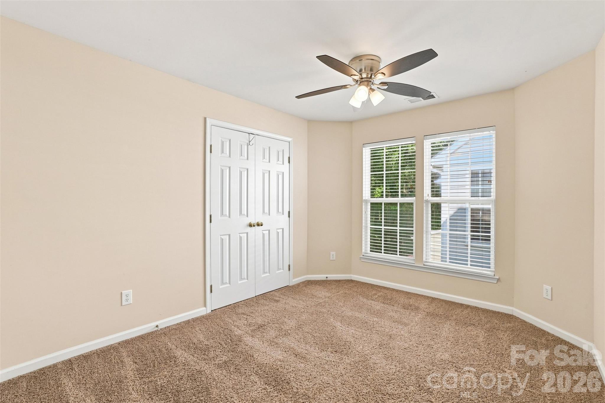 11841 Royal Castle Court — Charlotte