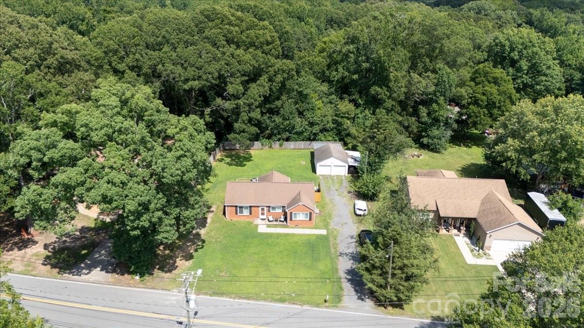 409 Toddville Road — Charlotte