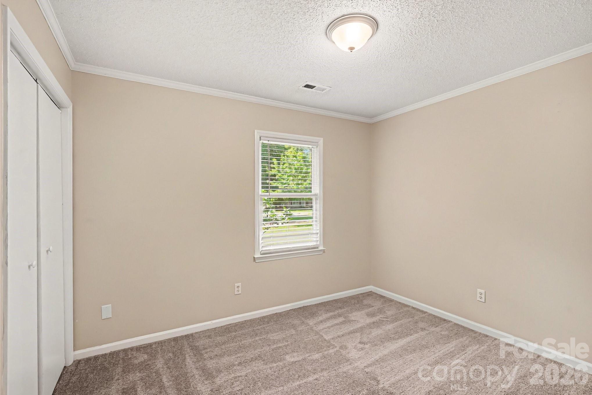 11616 Bowsby Court — Charlotte
