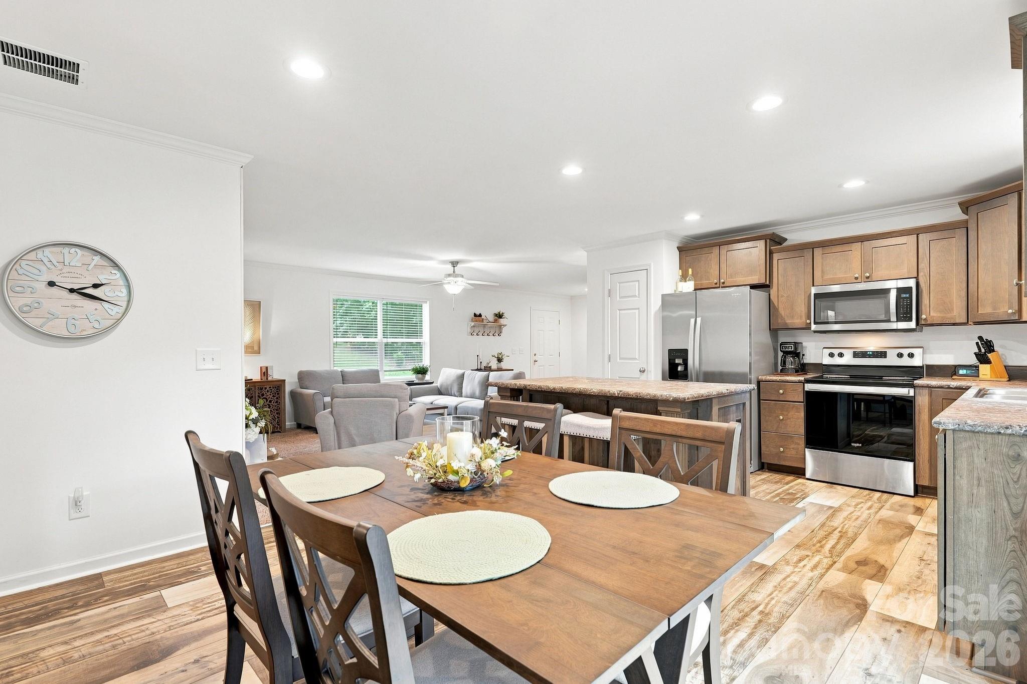 312 Sailwinds Road — Mooresville
