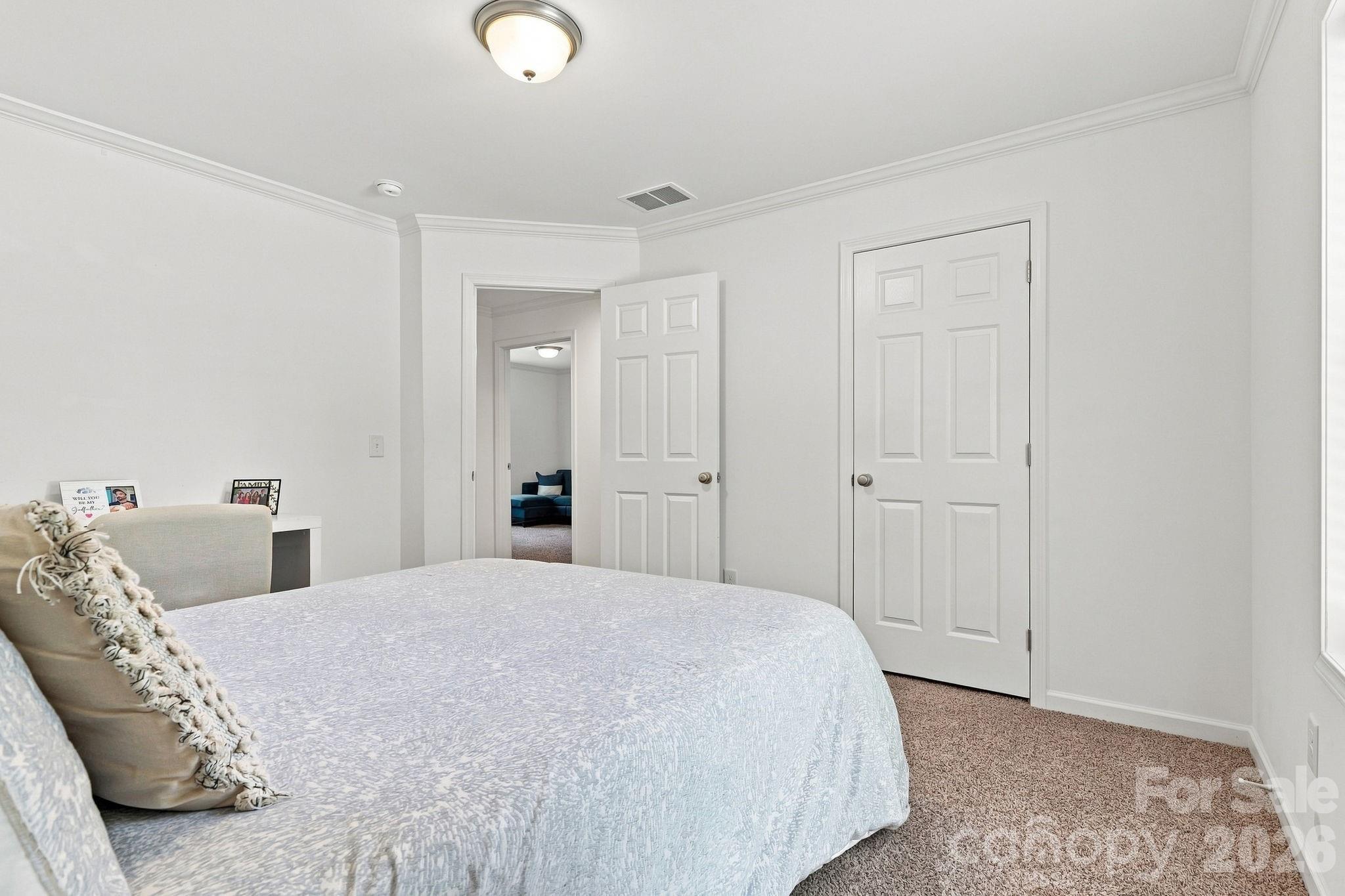 312 Sailwinds Road — Mooresville