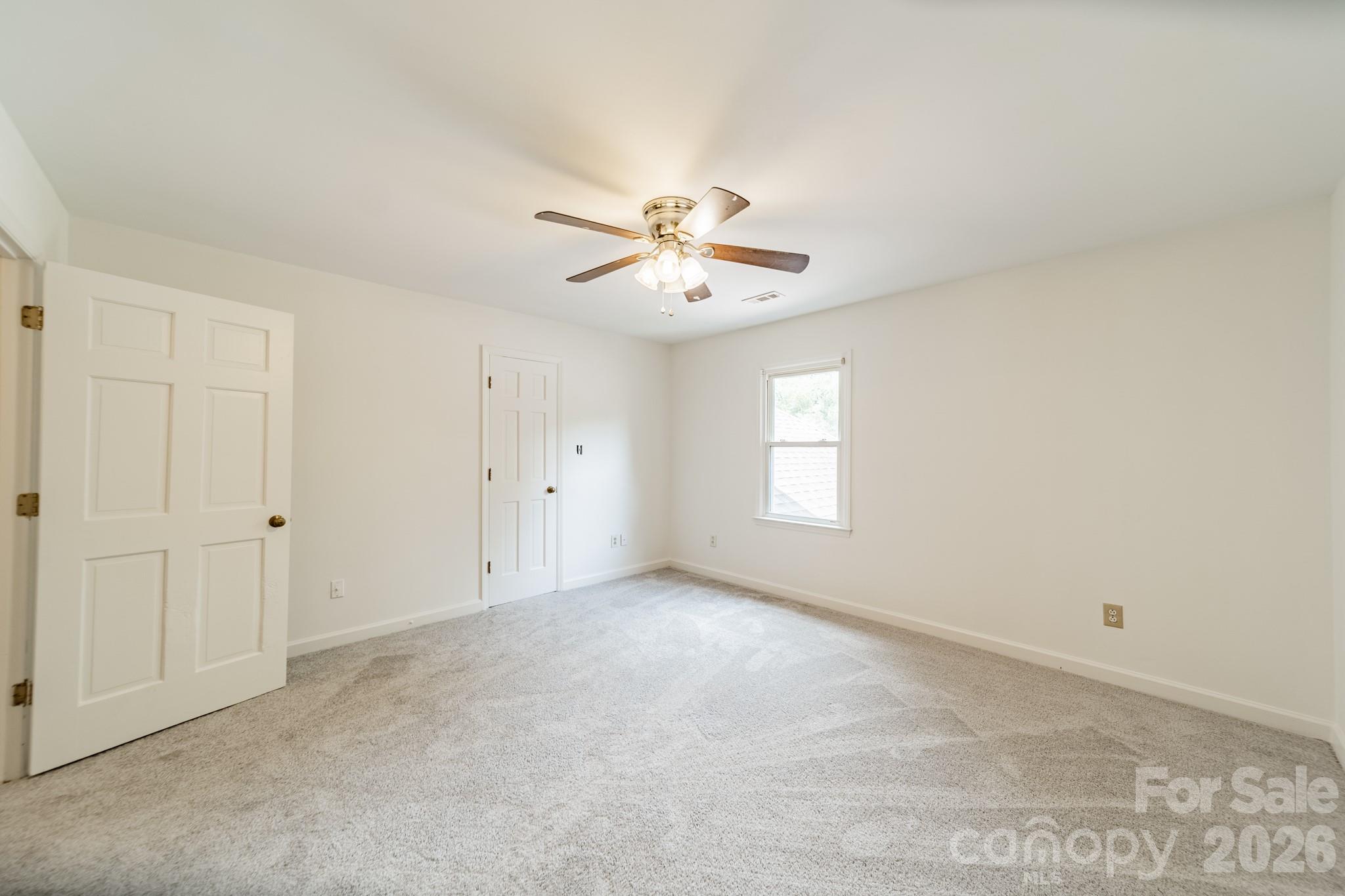 7426 Newmans Lane — Charlotte