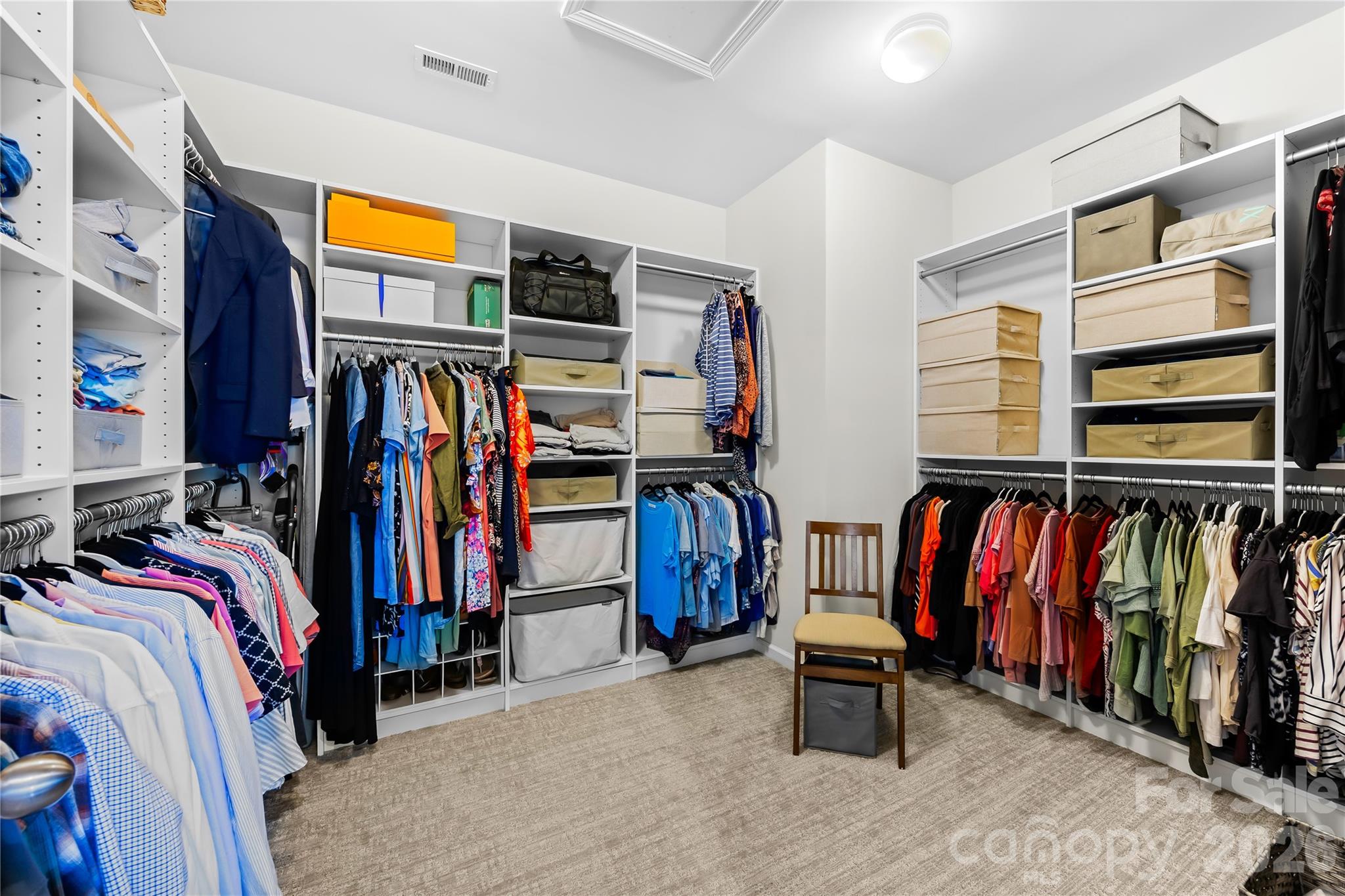 13522 Hyperion Hills Lane — Charlotte