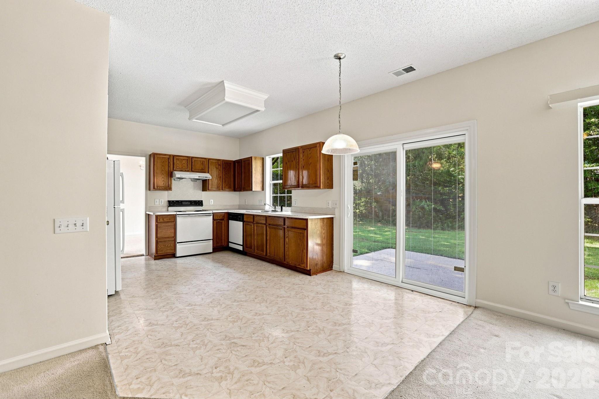 11215 Longhedge Lane — Charlotte