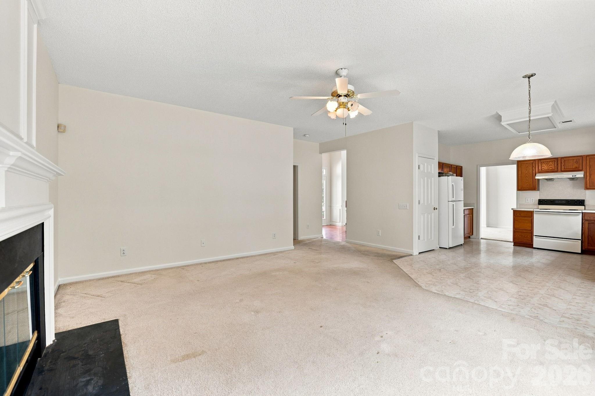 11215 Longhedge Lane — Charlotte