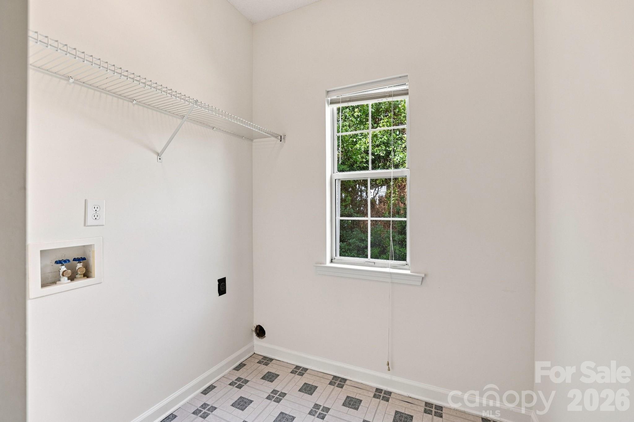 11215 Longhedge Lane — Charlotte