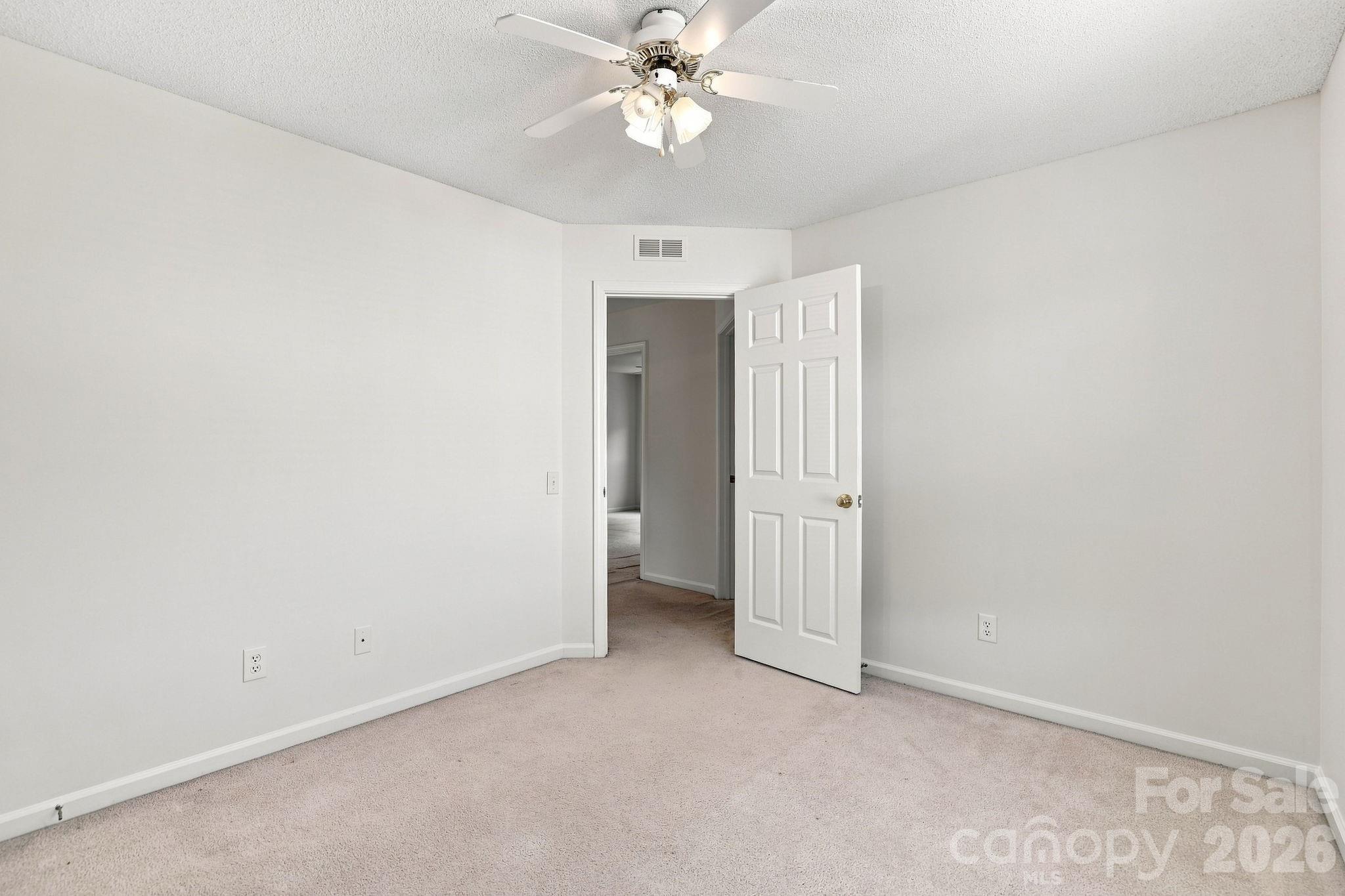 11215 Longhedge Lane — Charlotte