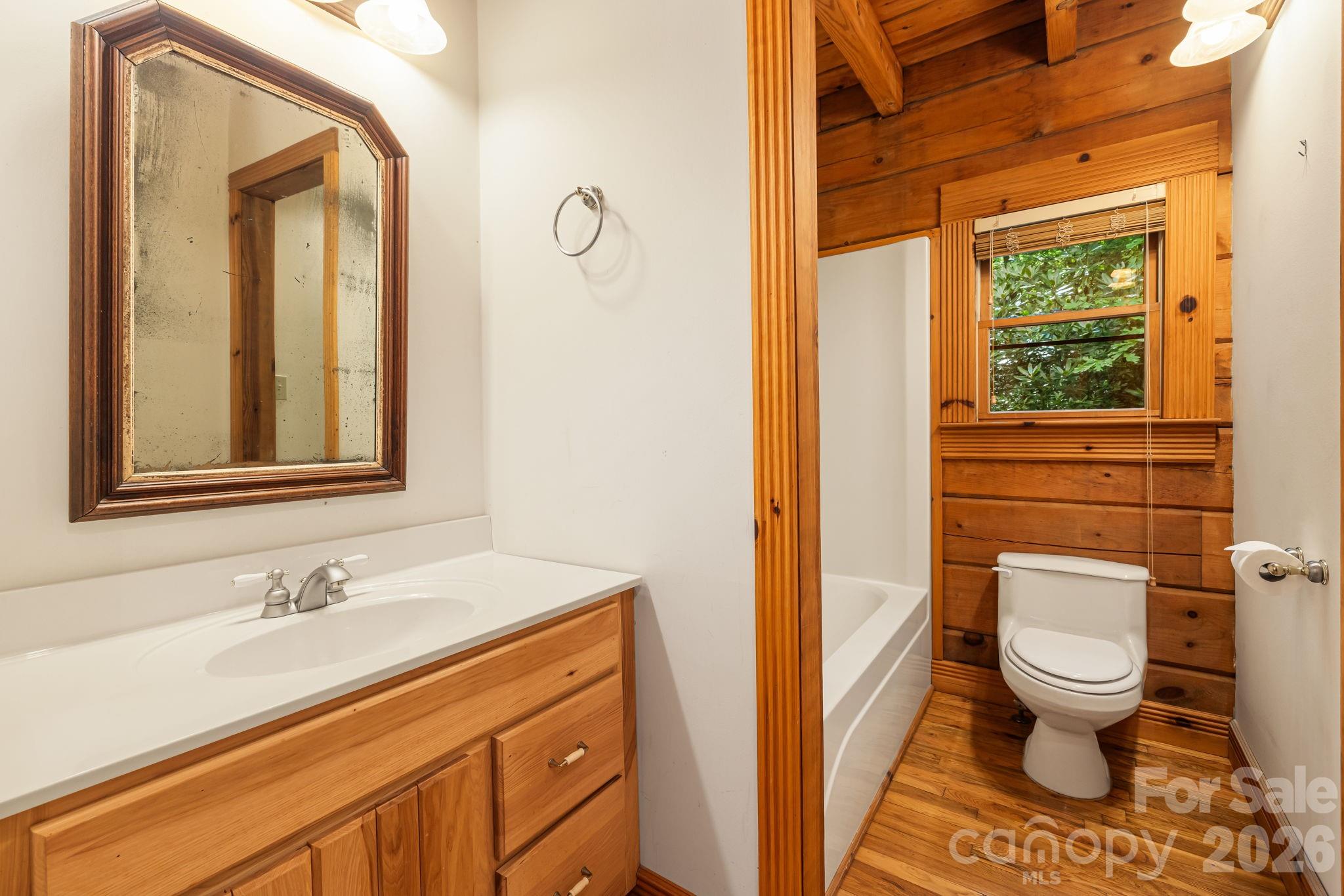 256 Fairway Loop — Burnsville