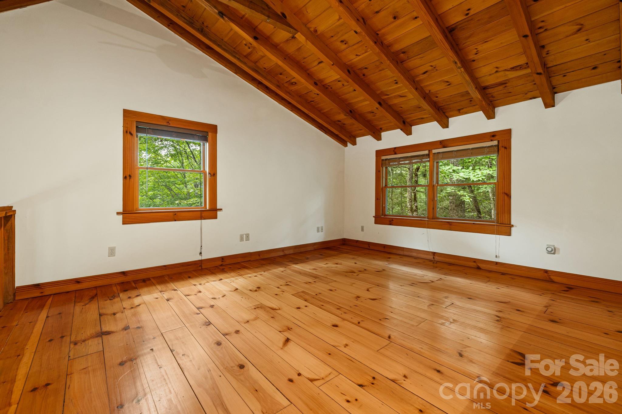 256 Fairway Loop — Burnsville