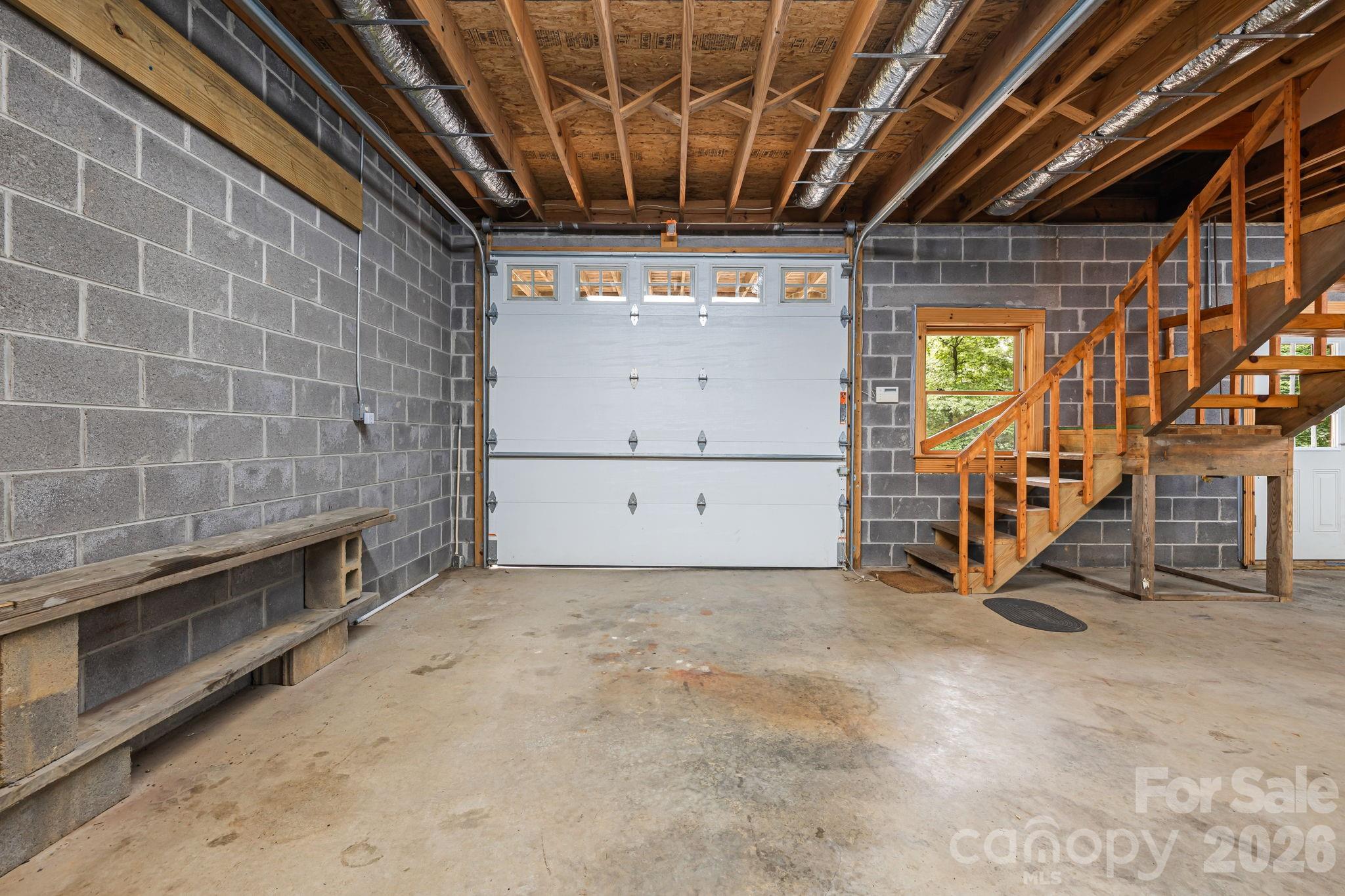 256 Fairway Loop — Burnsville