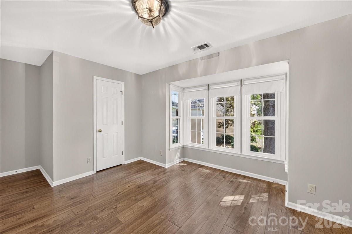 3220 Selwyn Farms Lane #5 — Charlotte