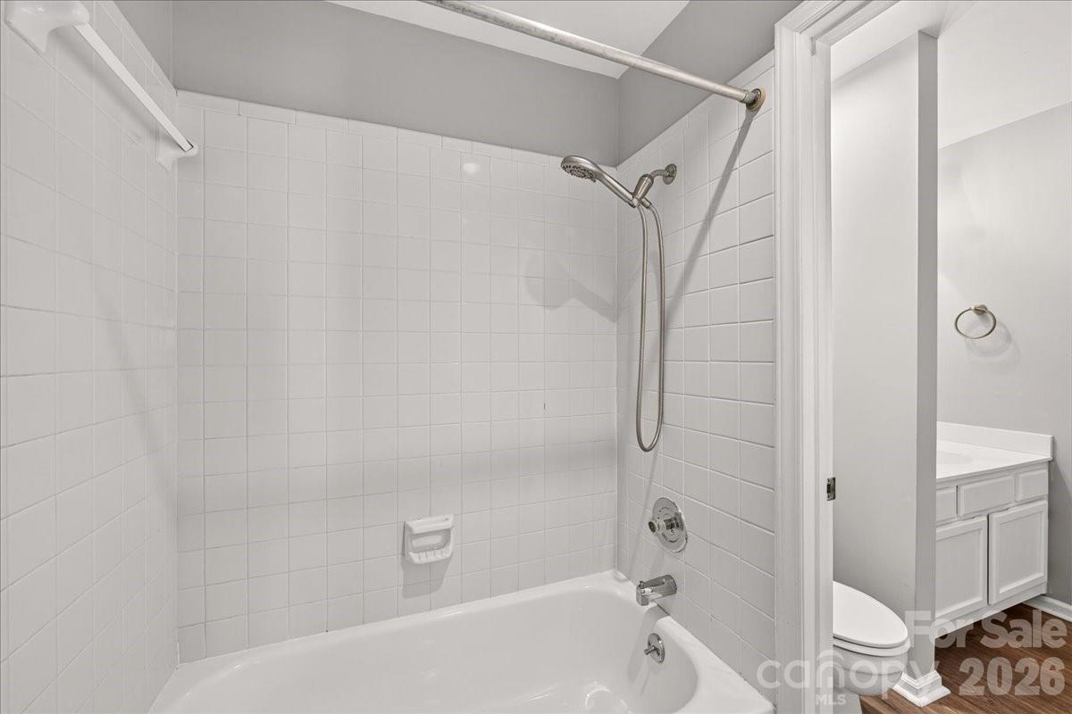 3220 Selwyn Farms Lane #5 — Charlotte