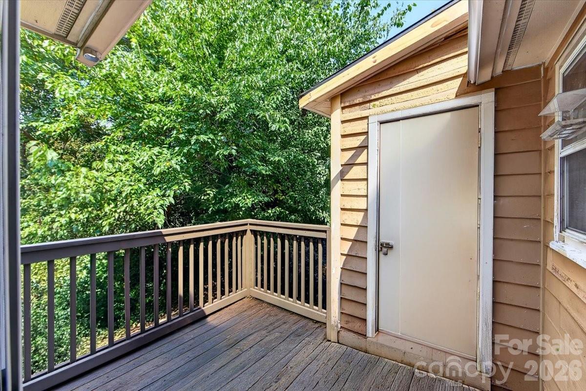 3220 Selwyn Farms Lane #5 — Charlotte
