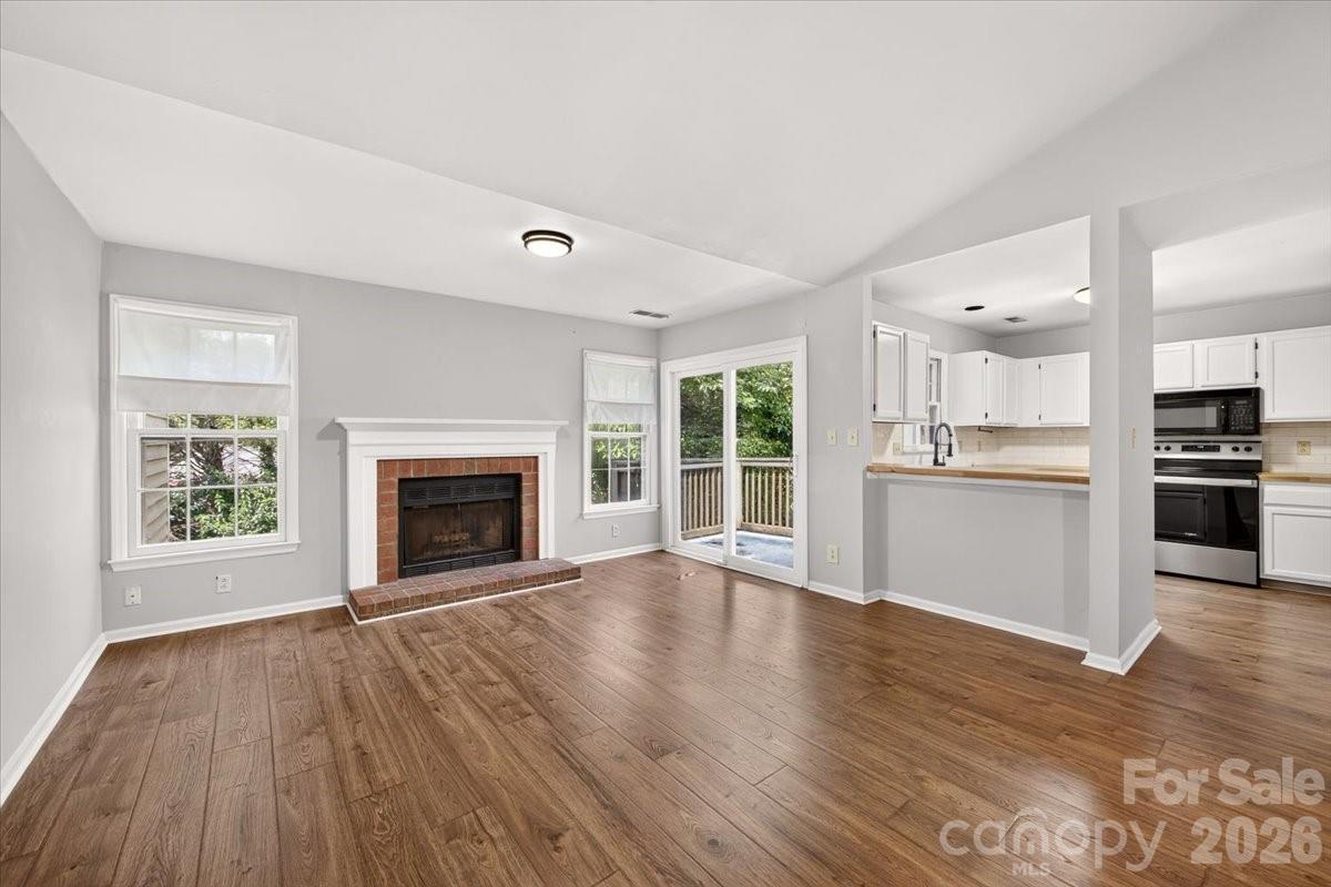 3220 Selwyn Farms Lane #5 — Charlotte