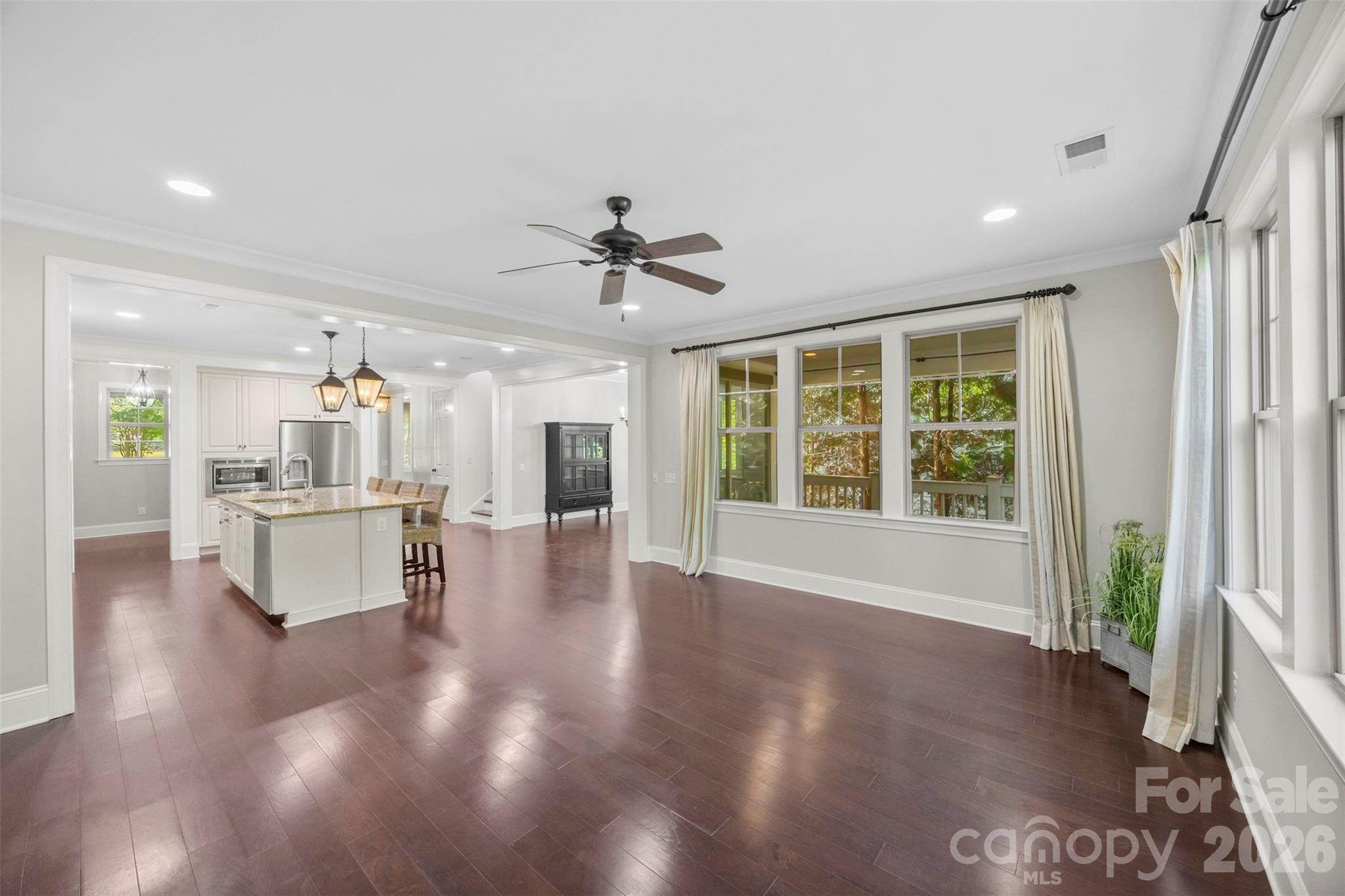 8624 Robbins Crescent Drive — Cornelius