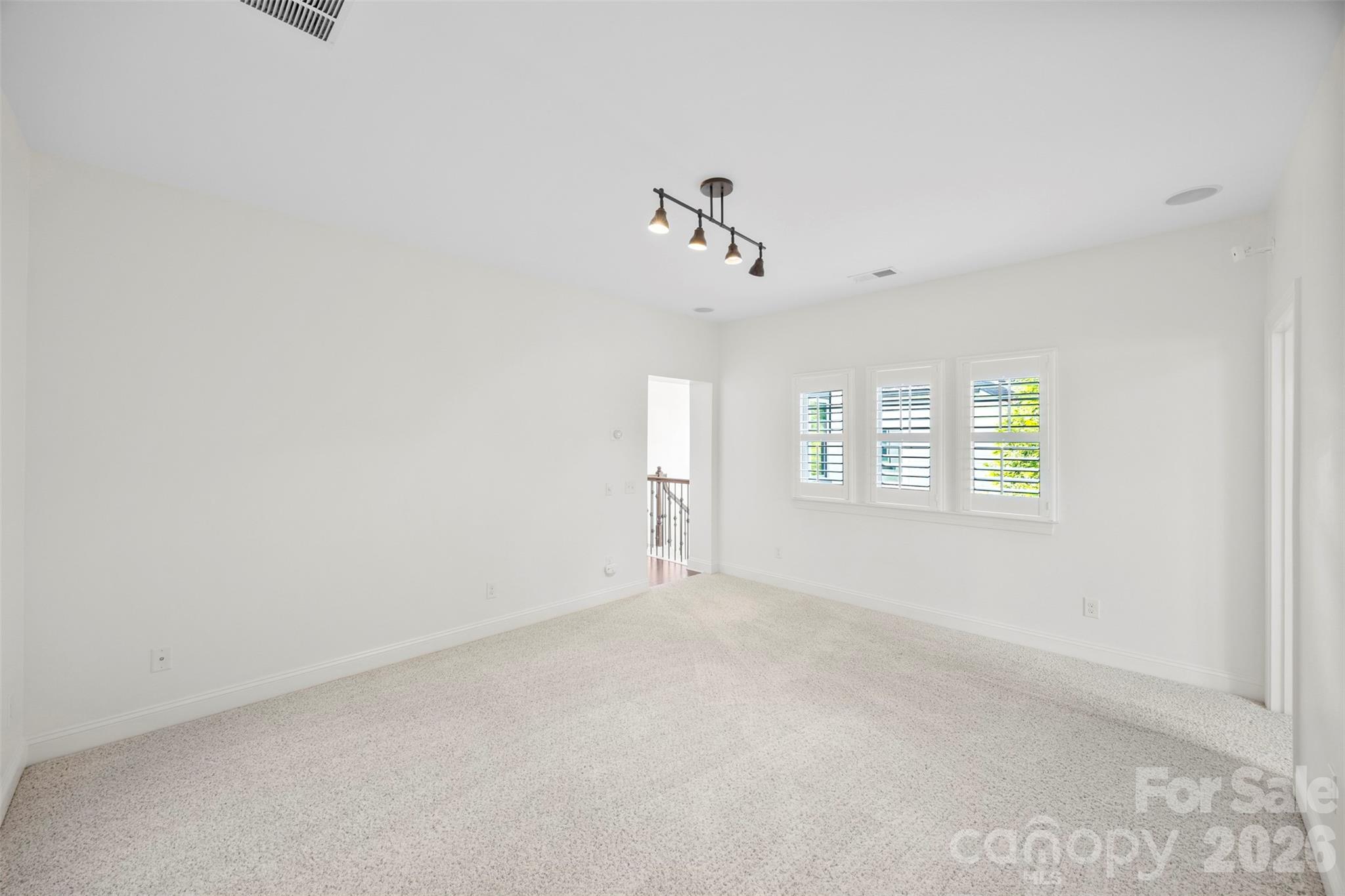 8624 Robbins Crescent Drive — Cornelius