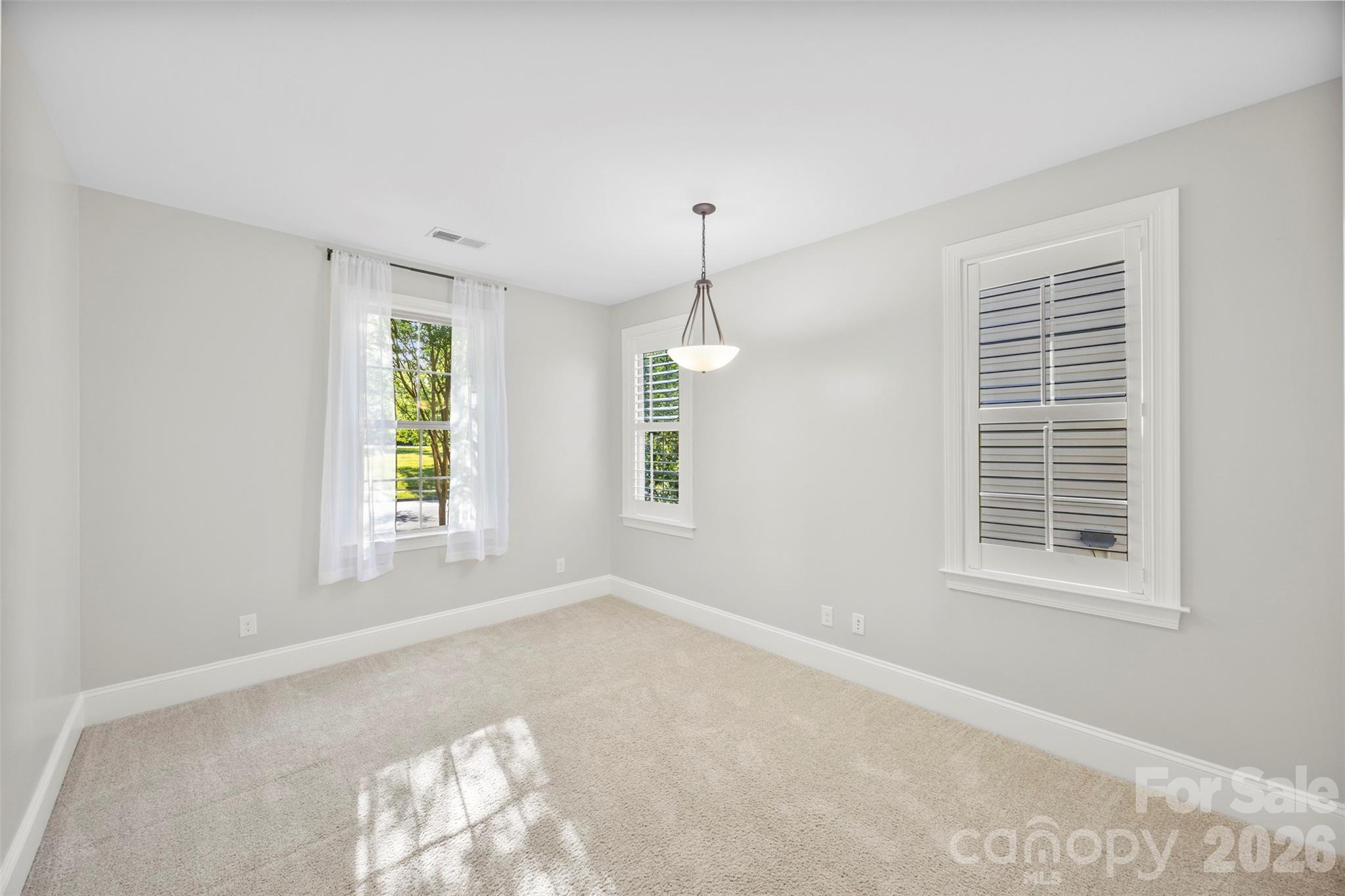 8624 Robbins Crescent Drive — Cornelius