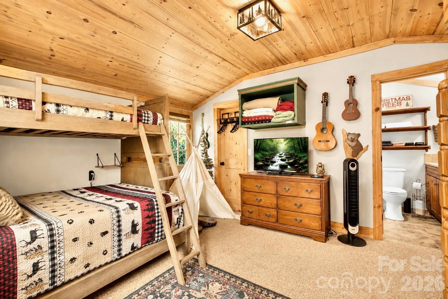 1361 Longhope Road — Todd