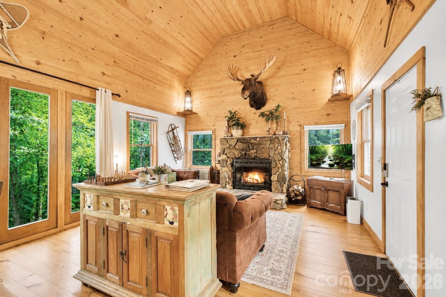 1361 Longhope Road — Todd