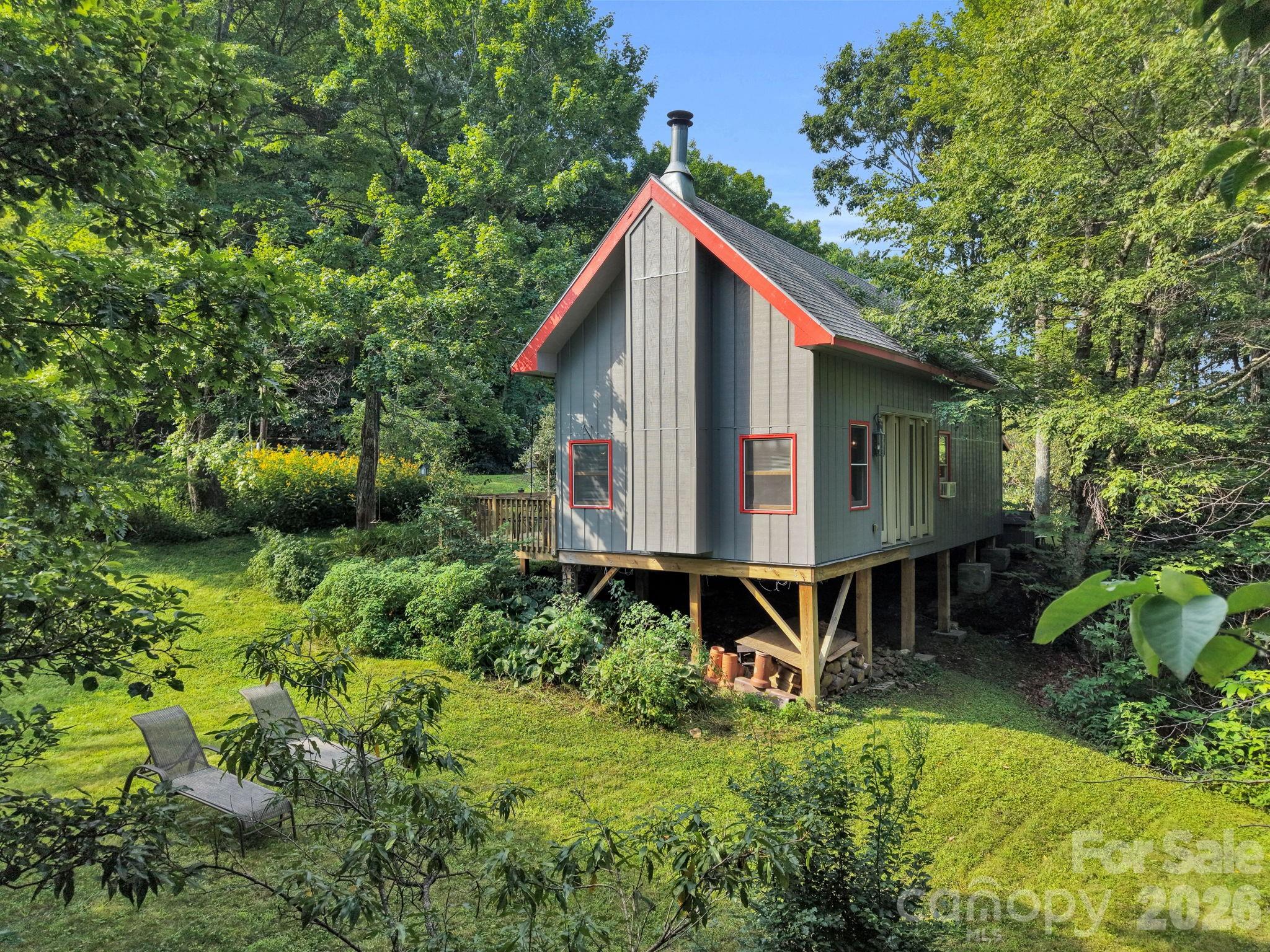 1361 Longhope Road — Todd