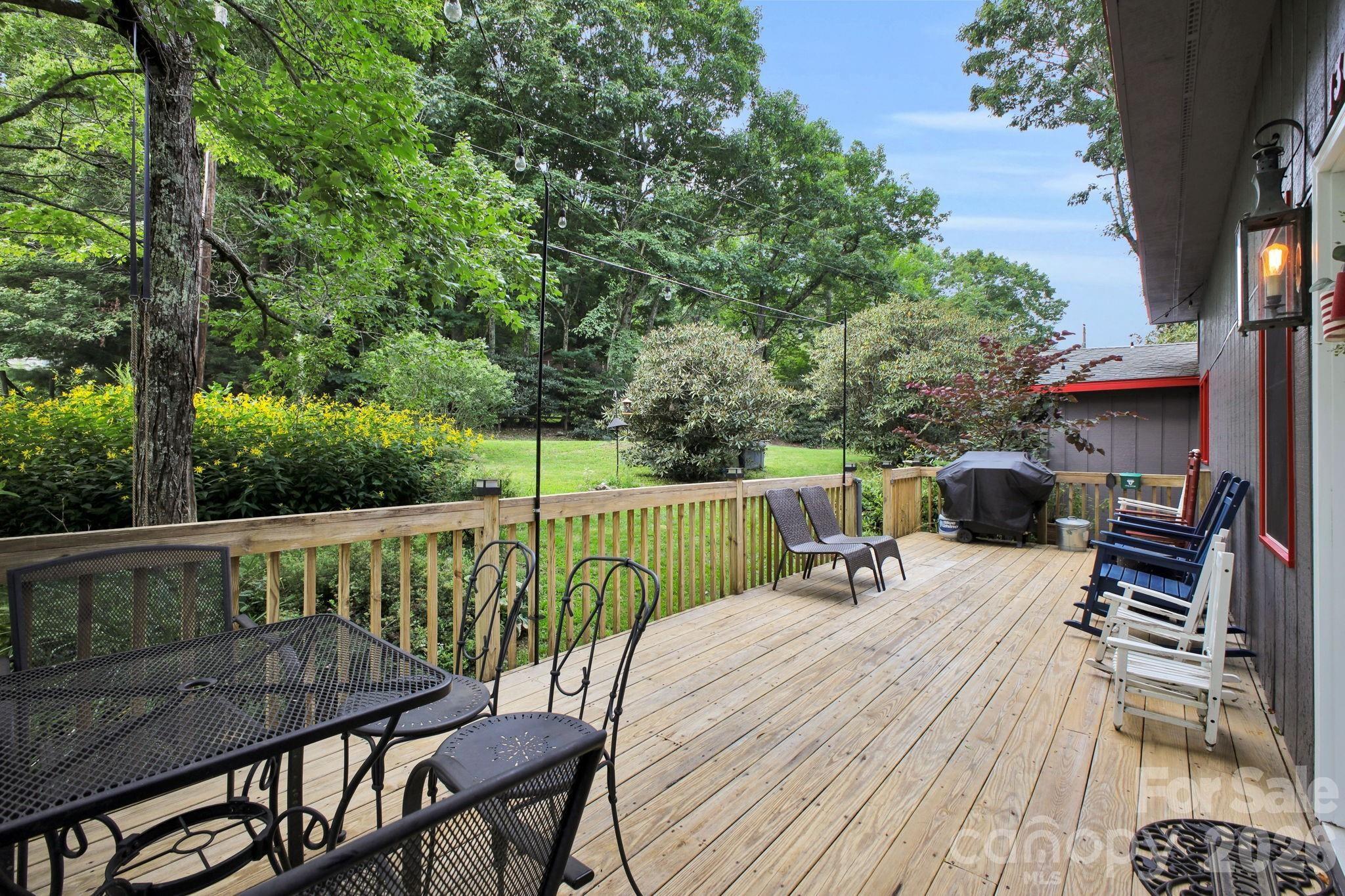 1361 Longhope Road — Todd