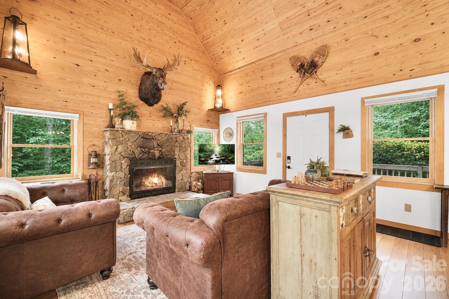 1361 Longhope Road — Todd