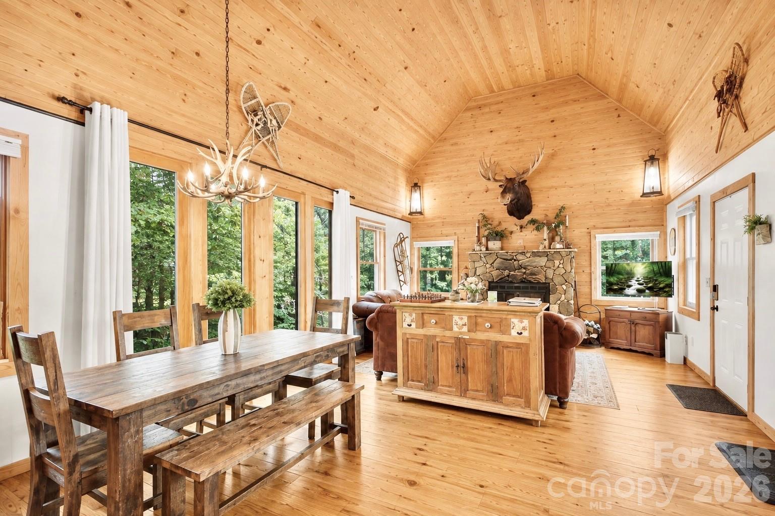 1361 Longhope Road — Todd