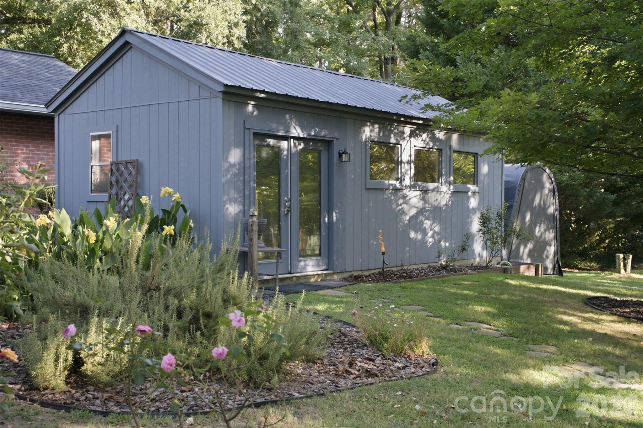 21034 Cornelius Street — Cornelius