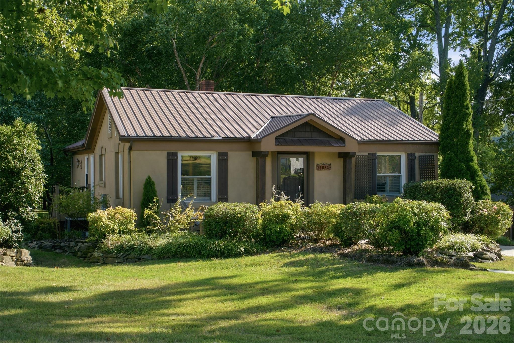 21034 Cornelius Street — Cornelius