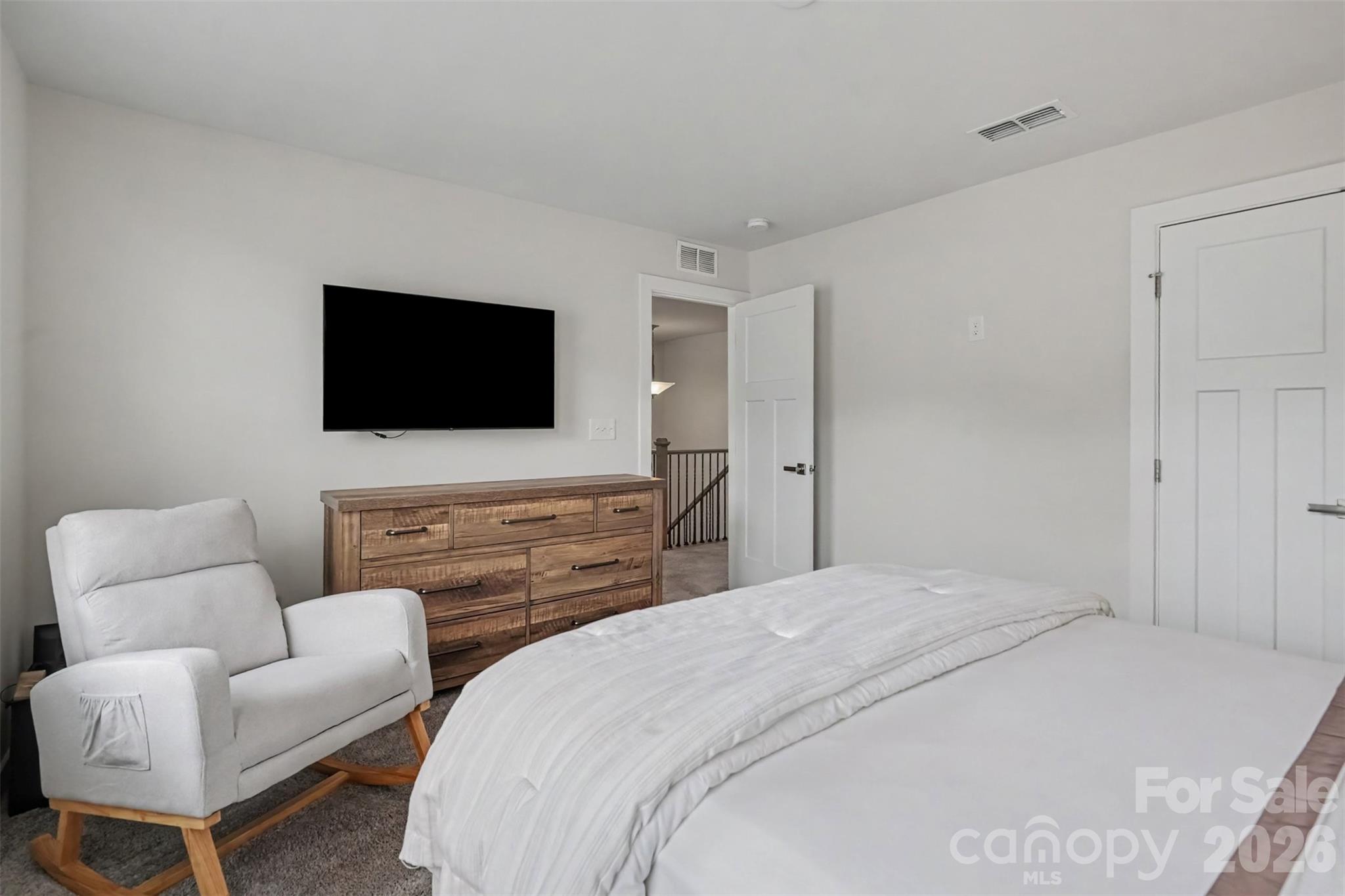 8504 Everwood Avenue — Huntersville