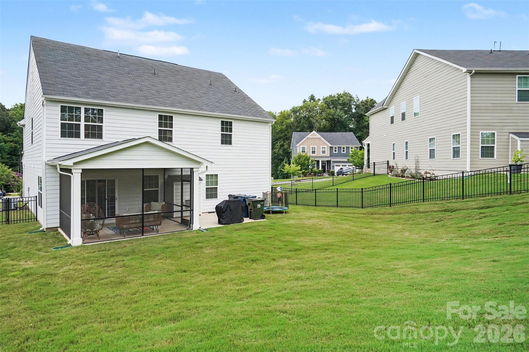 8504 Everwood Avenue — Huntersville