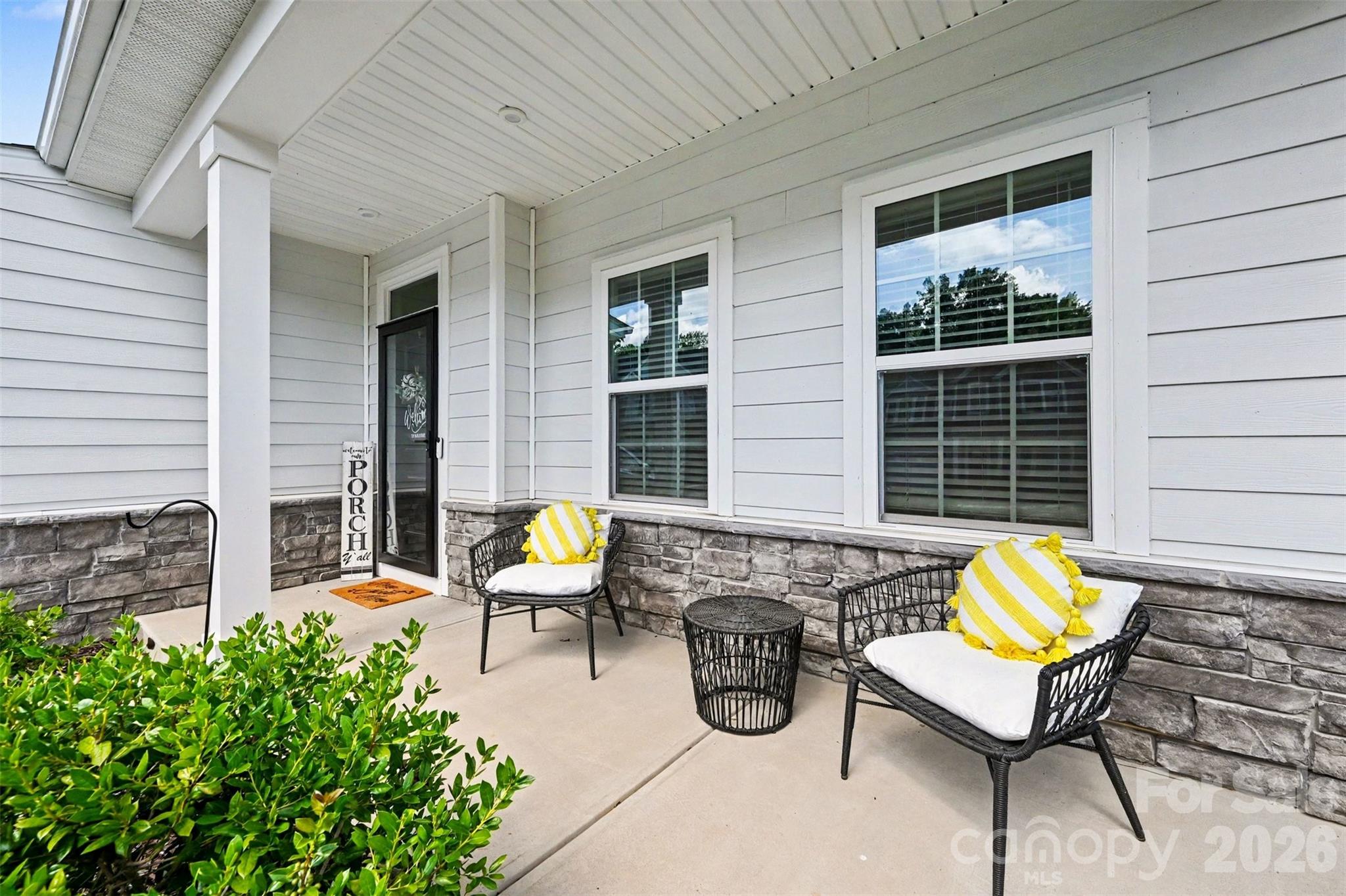 8504 Everwood Avenue — Huntersville